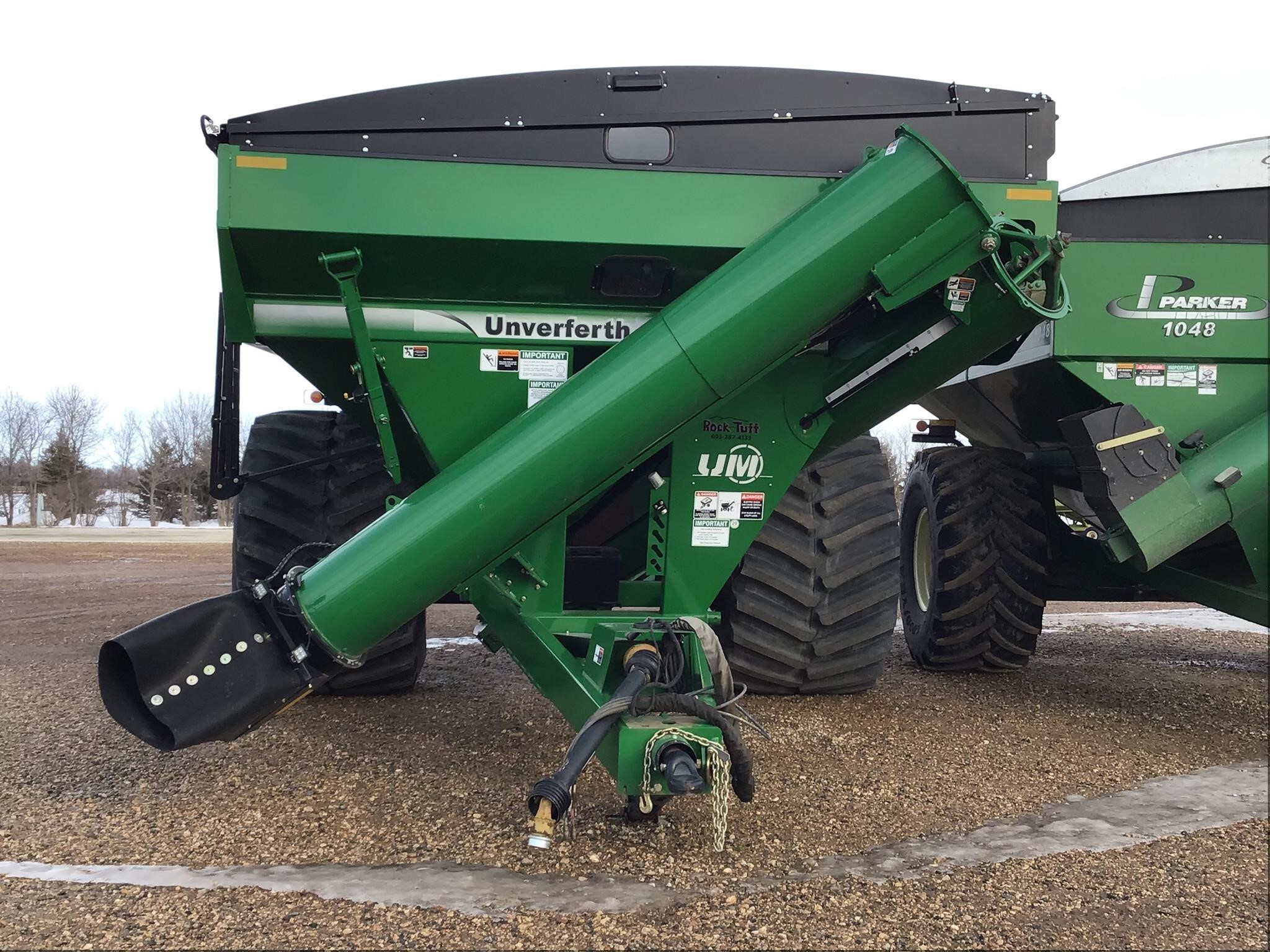 2024 Unverferth 1319 Grain Cart