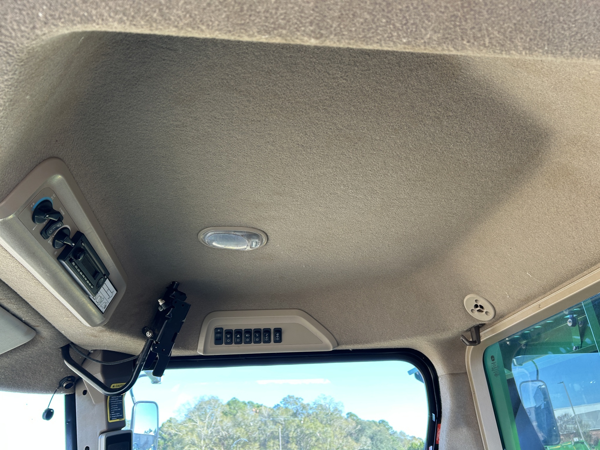 2019 John Deere CP690 Cotton Equipment