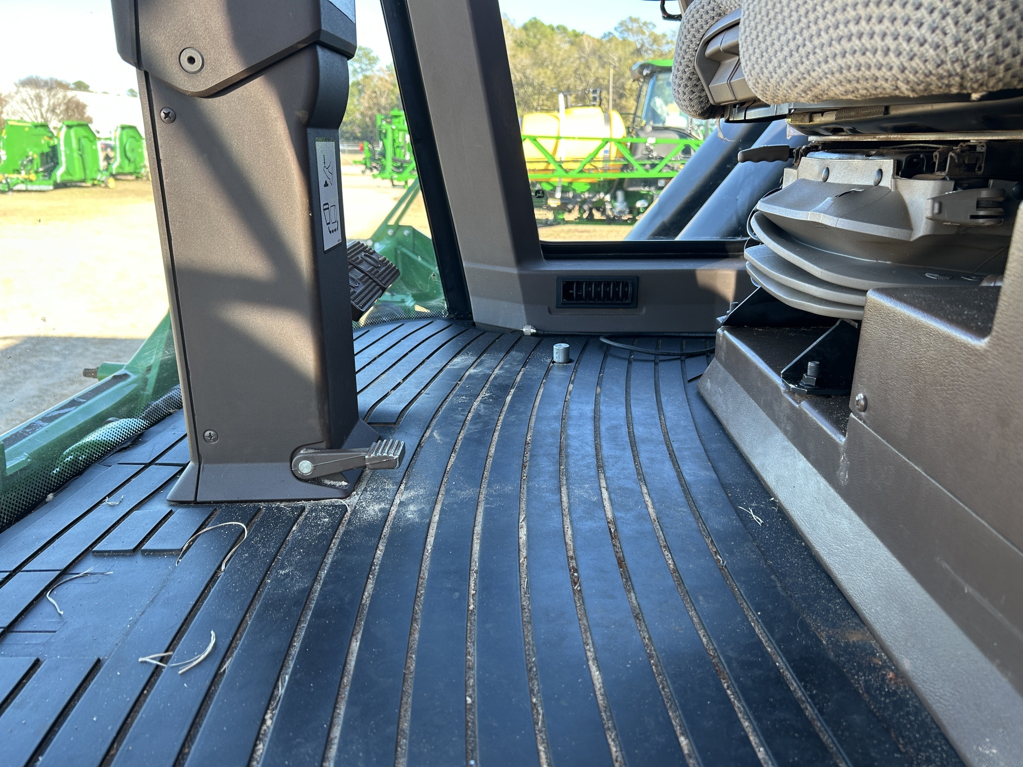 2019 John Deere CP690 Cotton Equipment