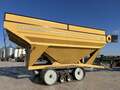  J&M 1150-22S Grain Cart