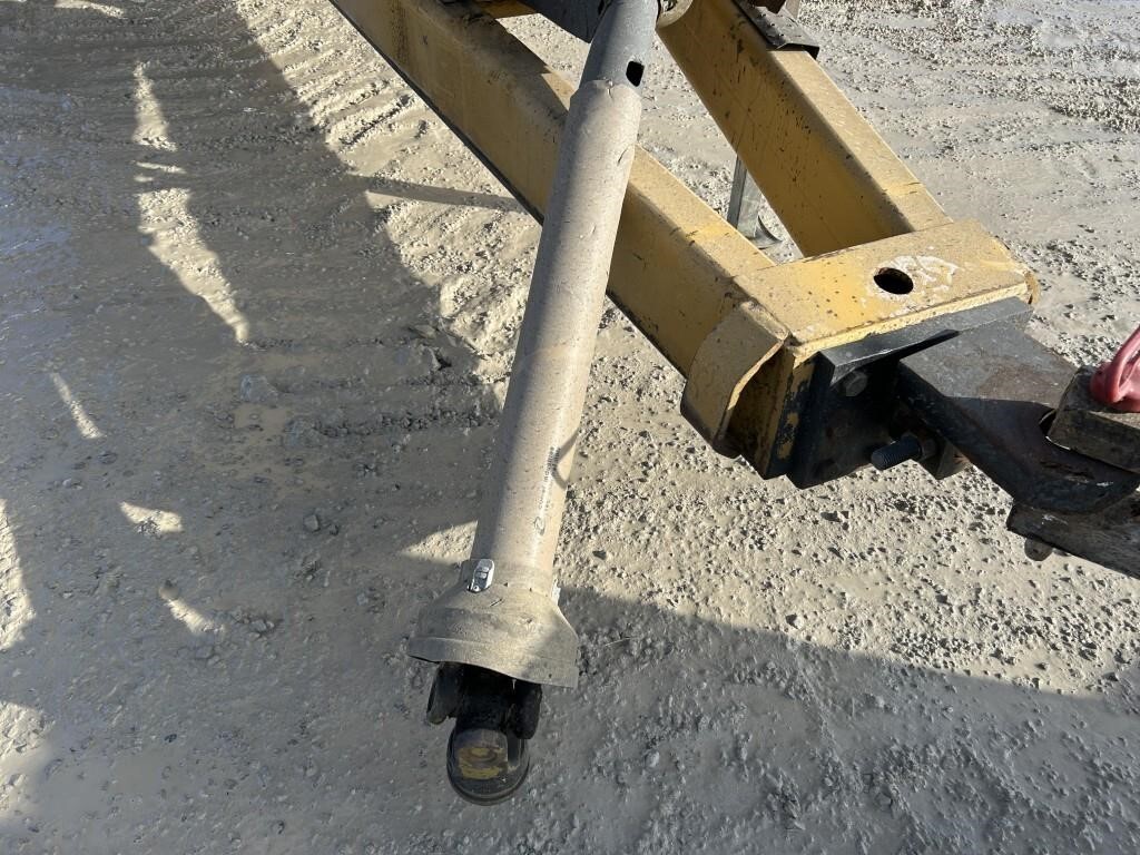  J&M 1150-22S Grain Cart