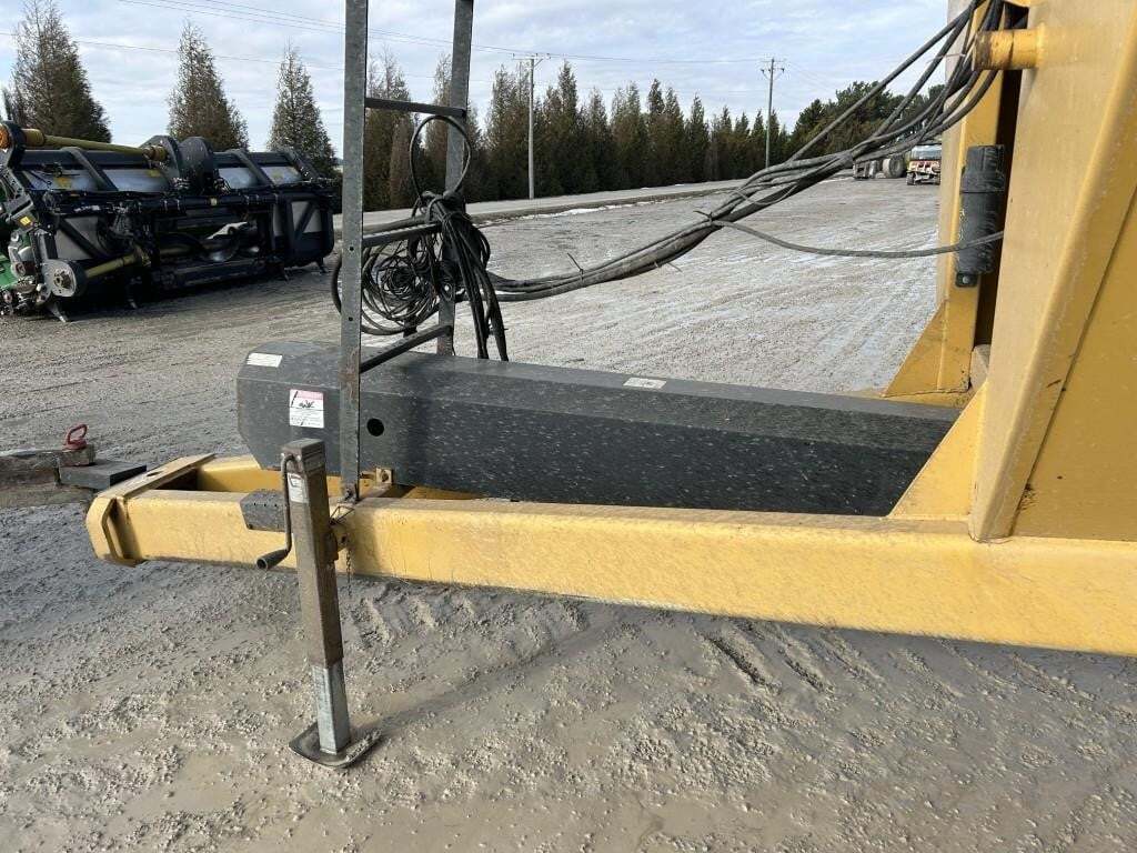  J&M 1150-22S Grain Cart