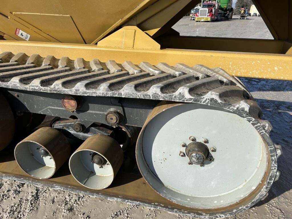  J&M 1150-22S Grain Cart