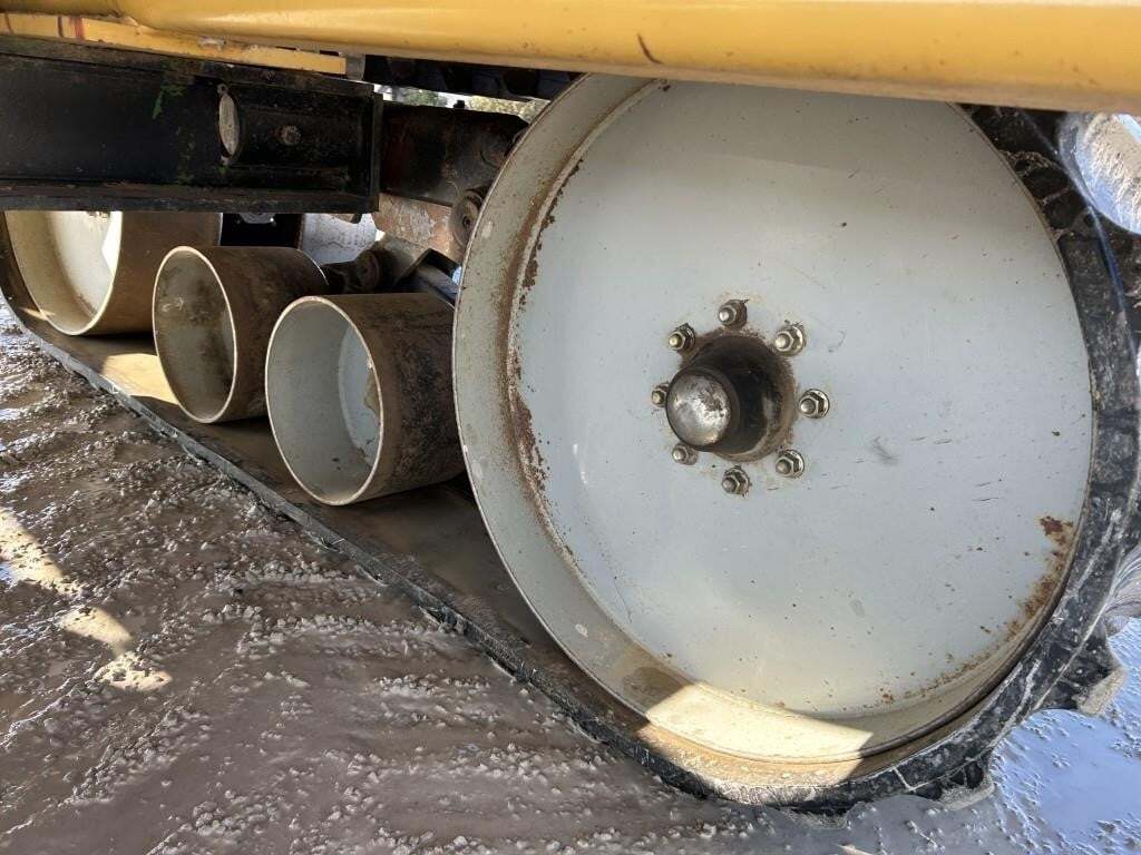  J&M 1150-22S Grain Cart