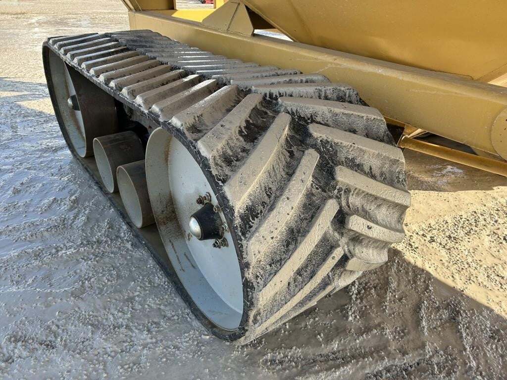  J&M 1150-22S Grain Cart