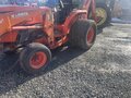  Kubota MX5800 Tractor