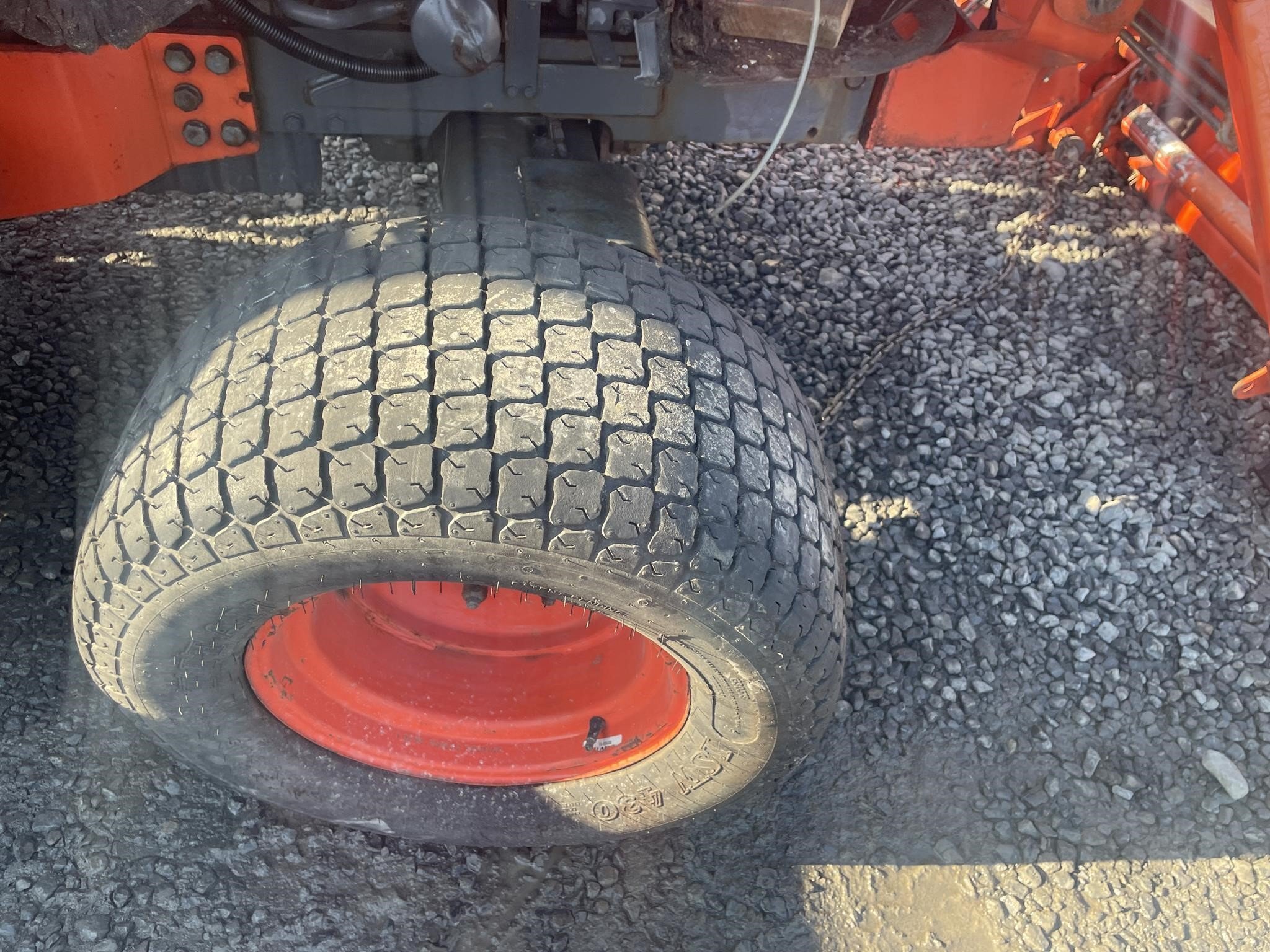  Kubota MX5800 Tractor