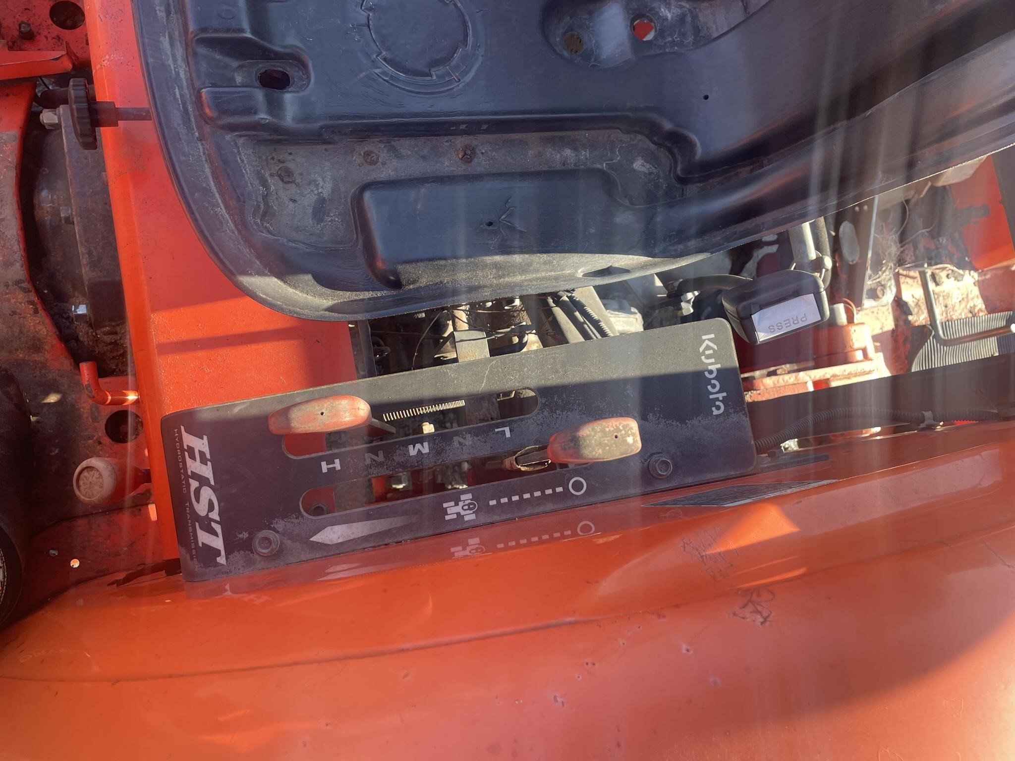  Kubota MX5800 Tractor