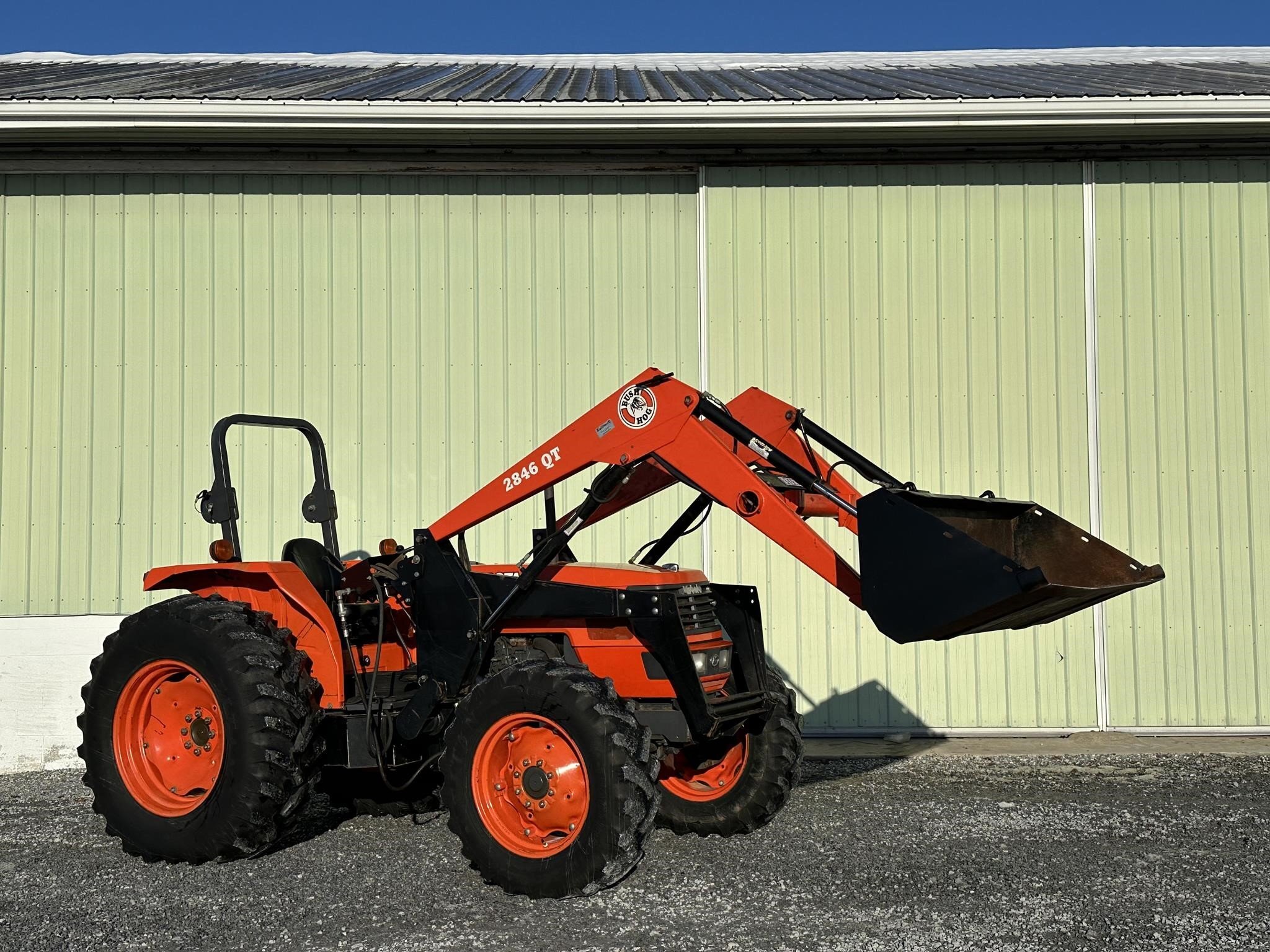 2000 Kubota M9000 Tractor