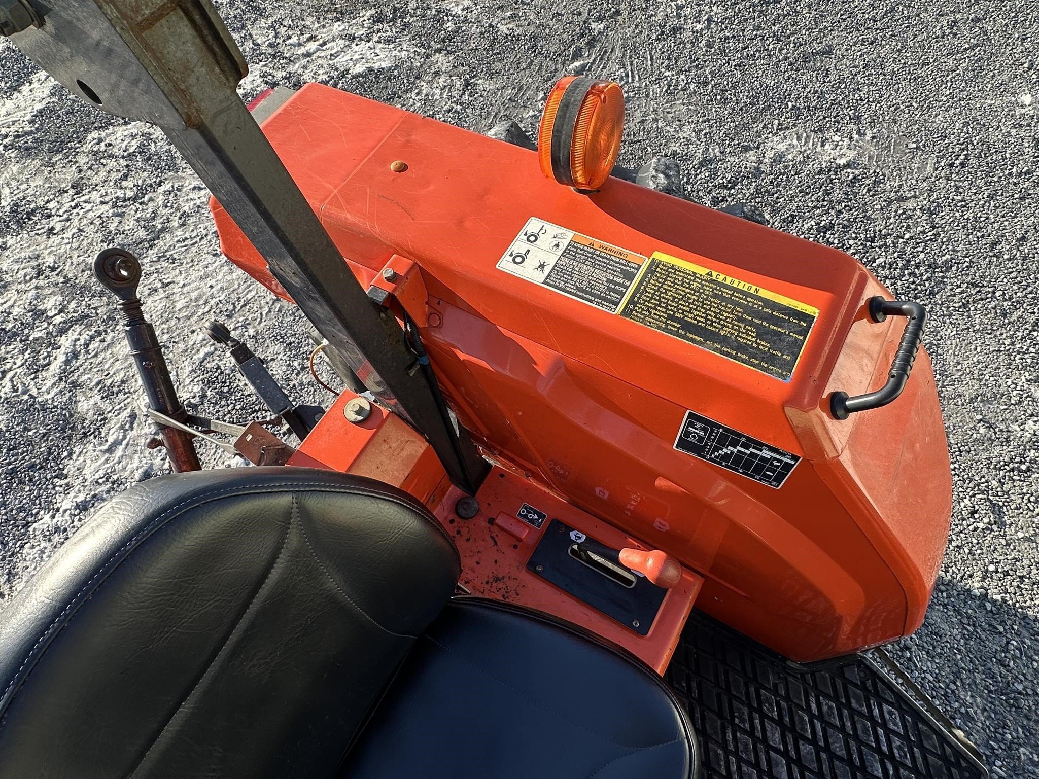 2000 Kubota M9000 Tractor