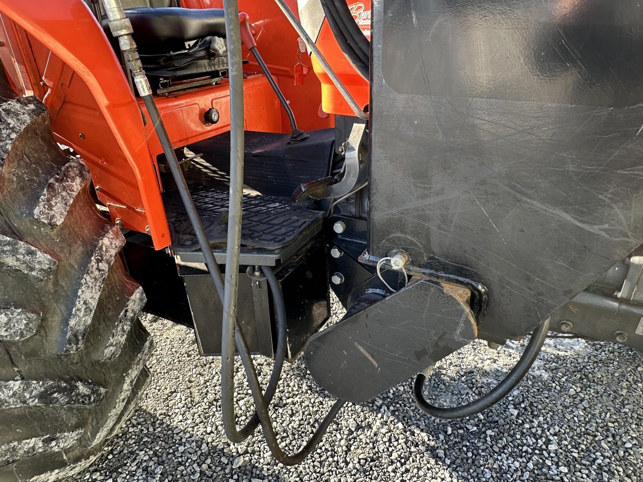 2000 Kubota M9000 Tractor