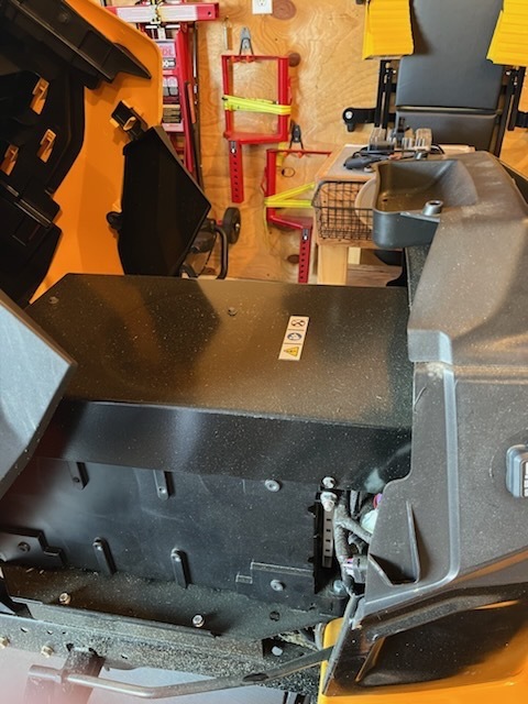 2022 Cub Cadet LT42E Lawn Mower