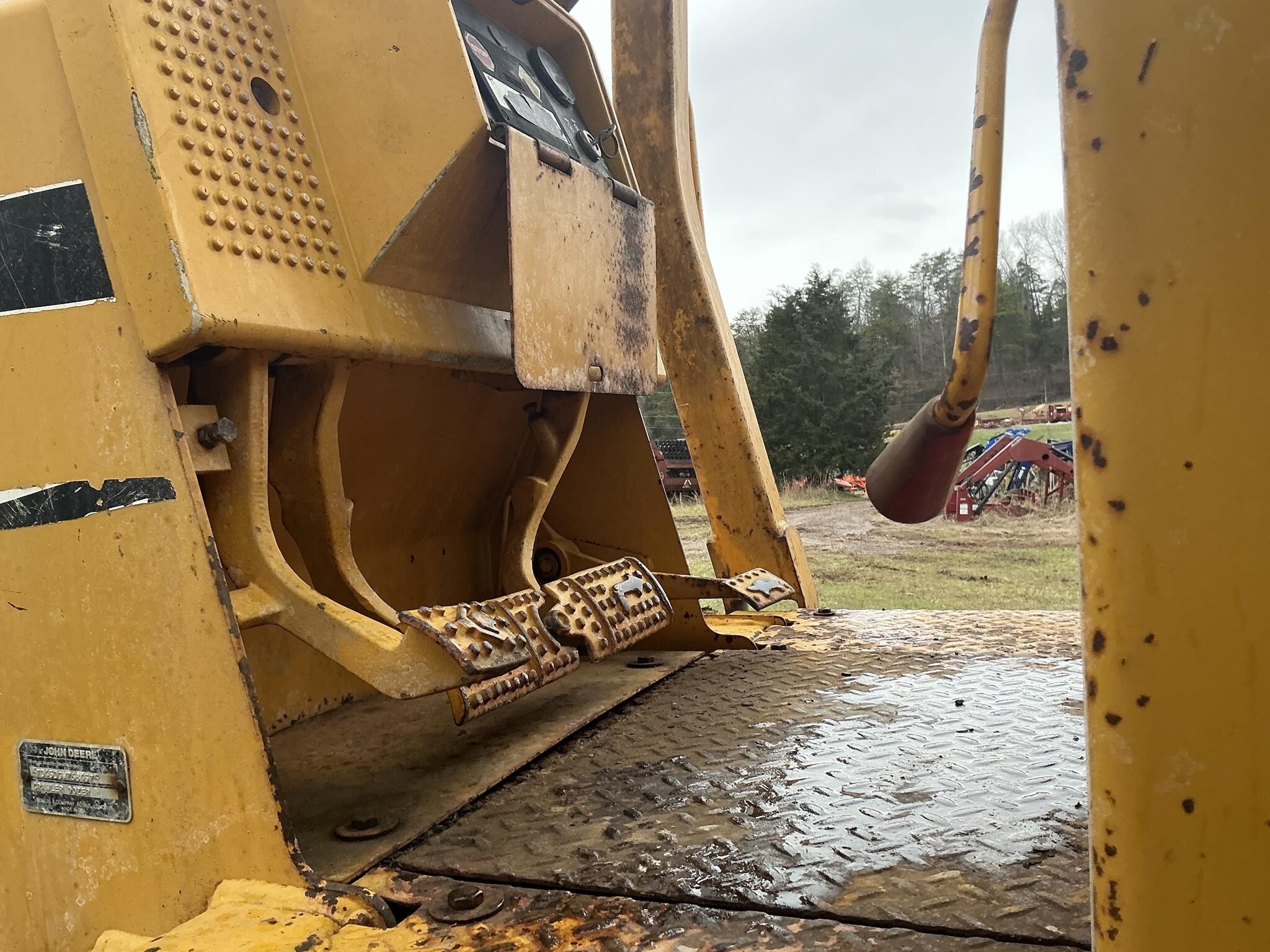  Deere 450G Dozer