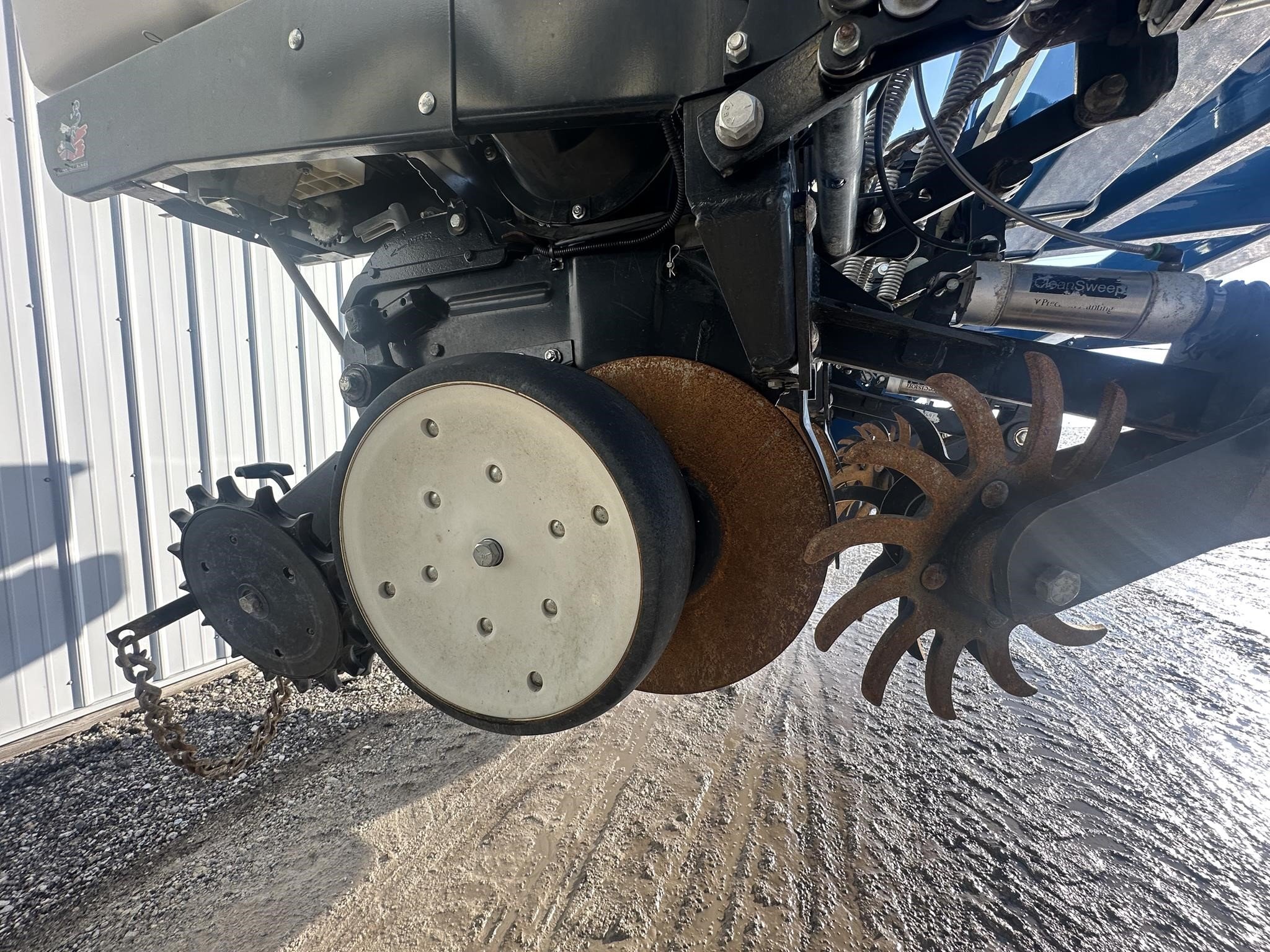 2013 Kinze 3600 Planter