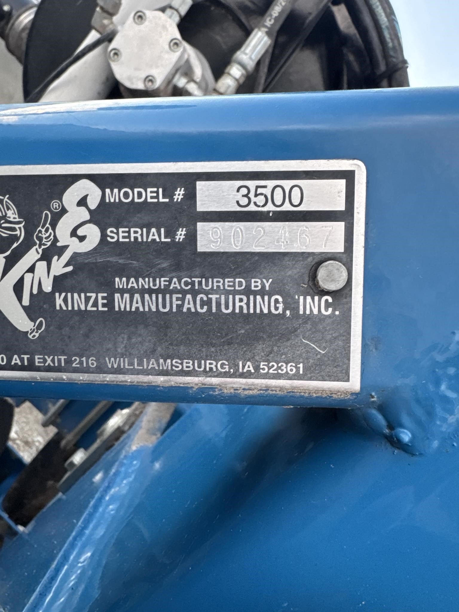 2004 Kinze 3500 Planter