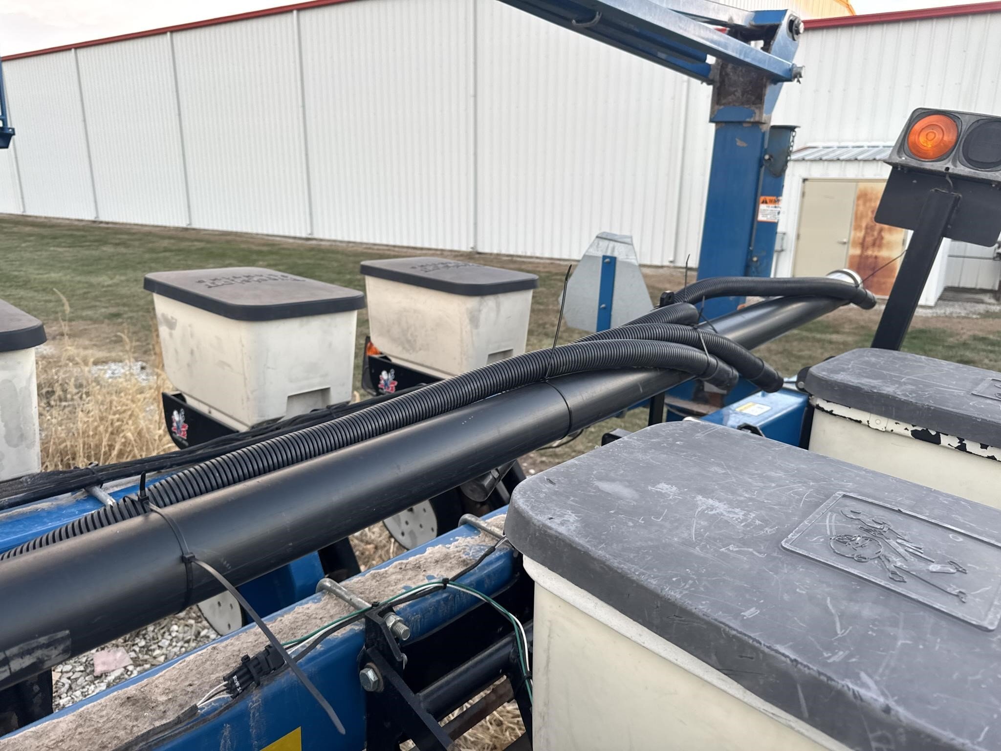 2004 Kinze 3500 Planter