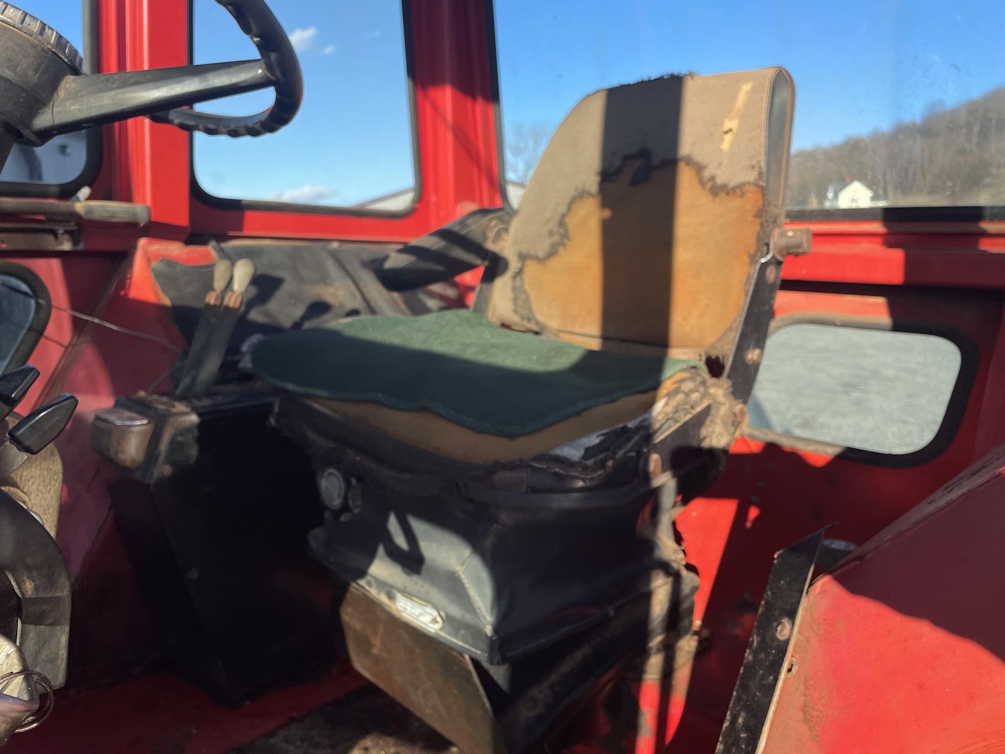 1977 Massey Ferguson 1155 Tractor