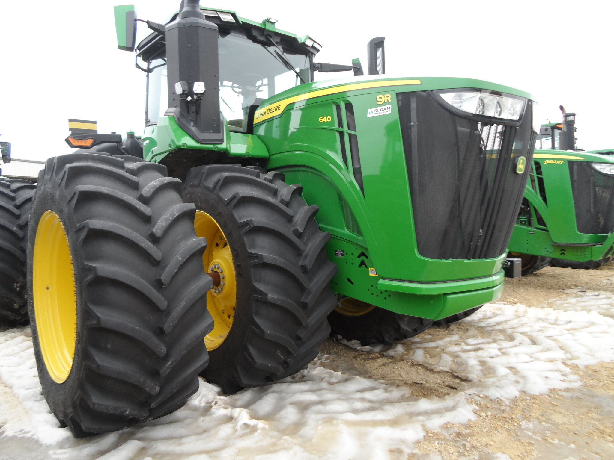 2023 John Deere 9R 640 Tractor