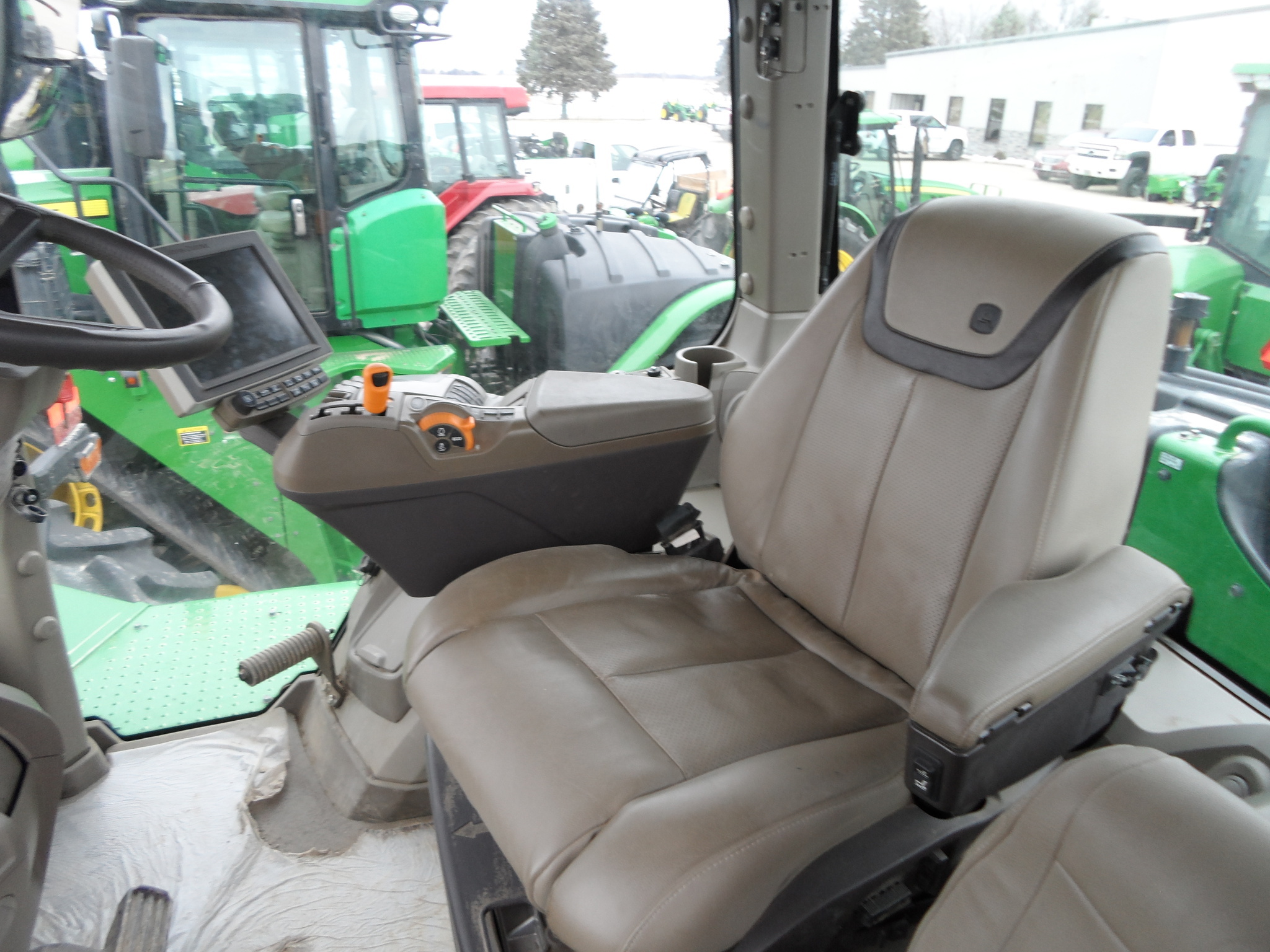 2023 John Deere 9R 640 Tractor