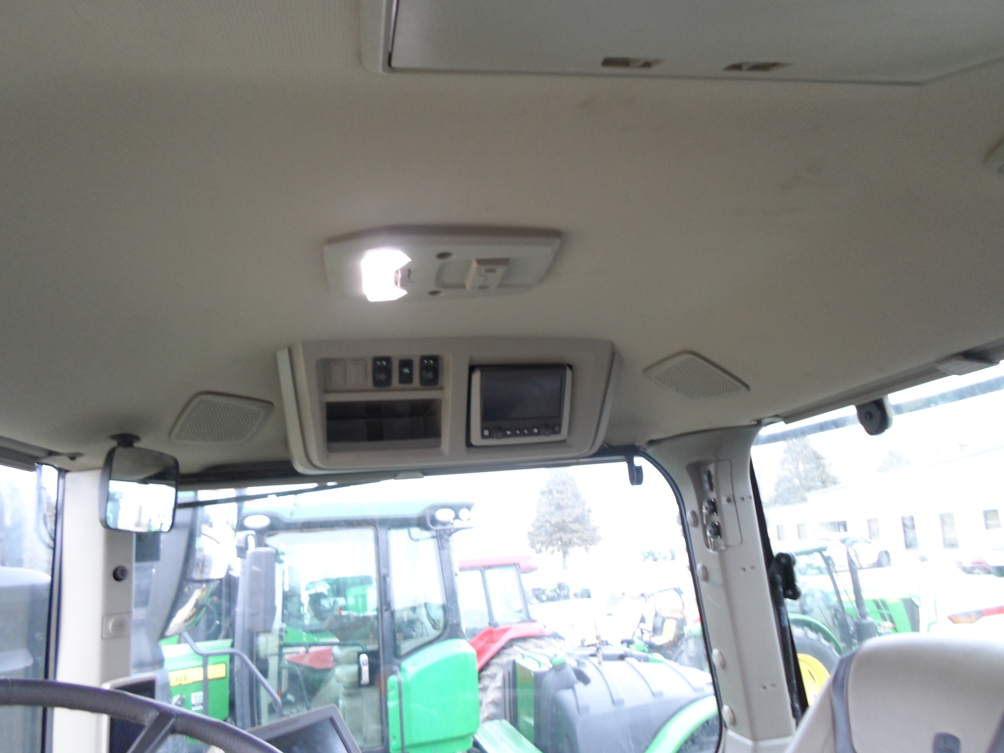 2023 John Deere 9R 640 Tractor