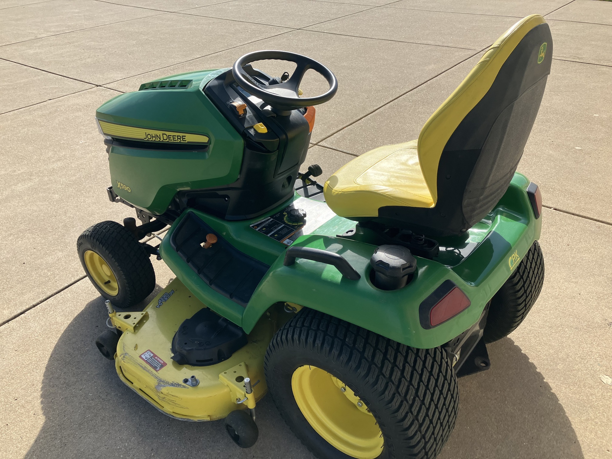 2021 John Deere X590 Lawn Mower