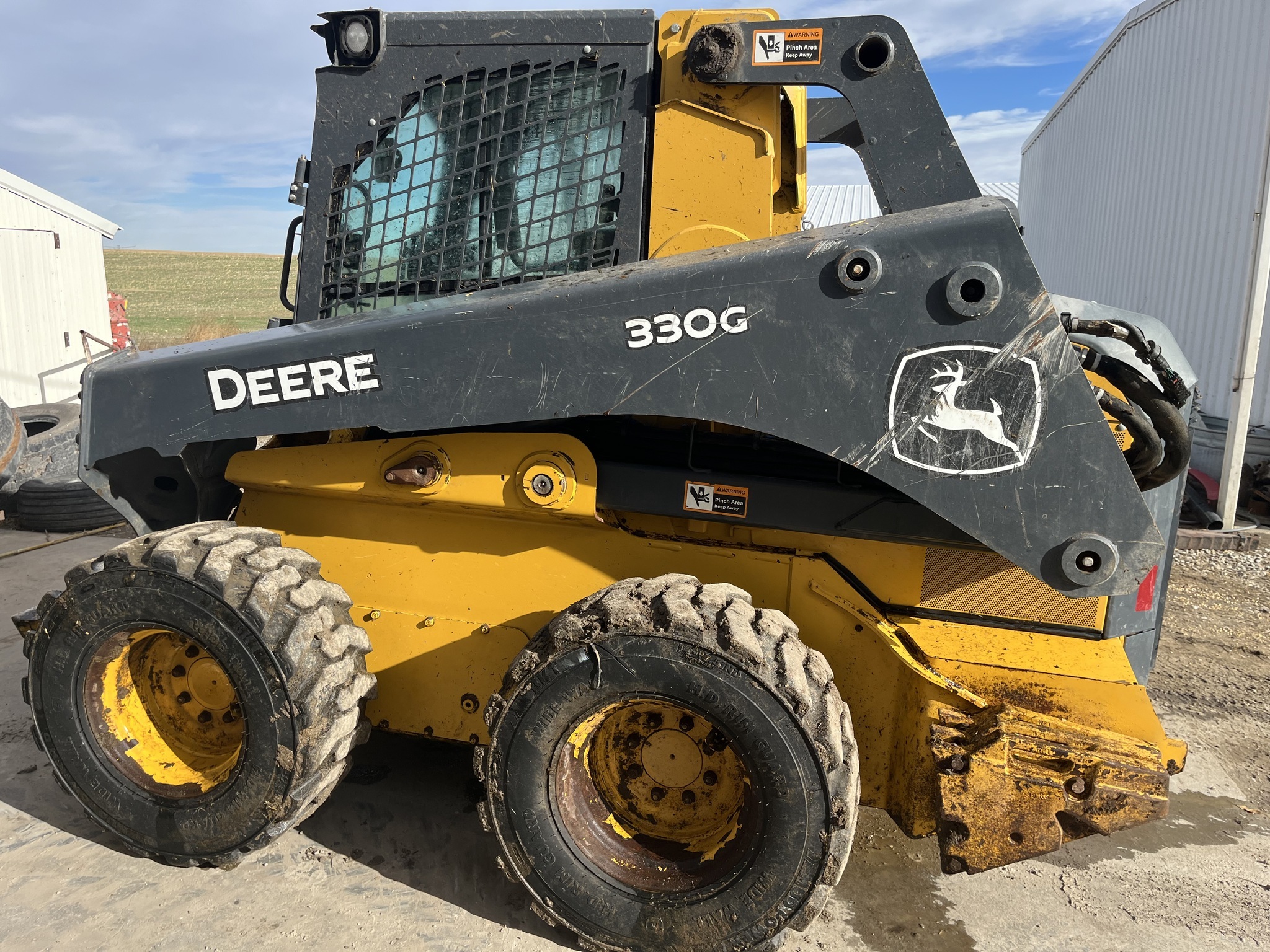 2022 Deere 330G Skid Steer