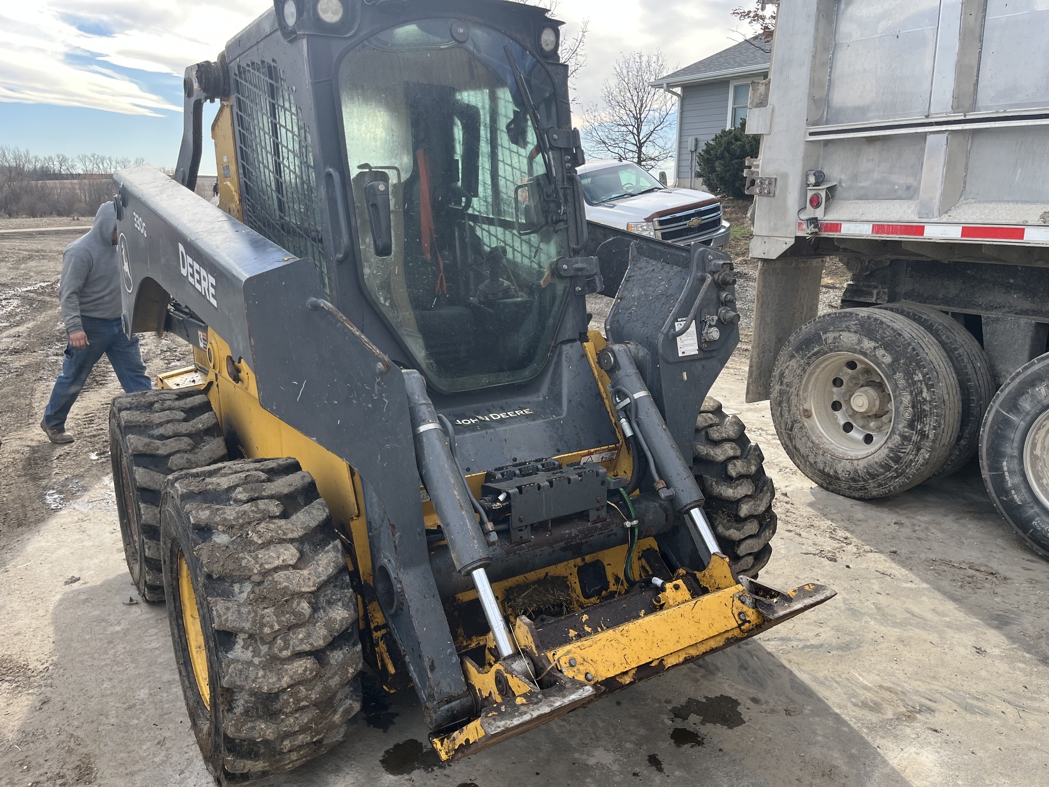 2022 Deere 330G Skid Steer