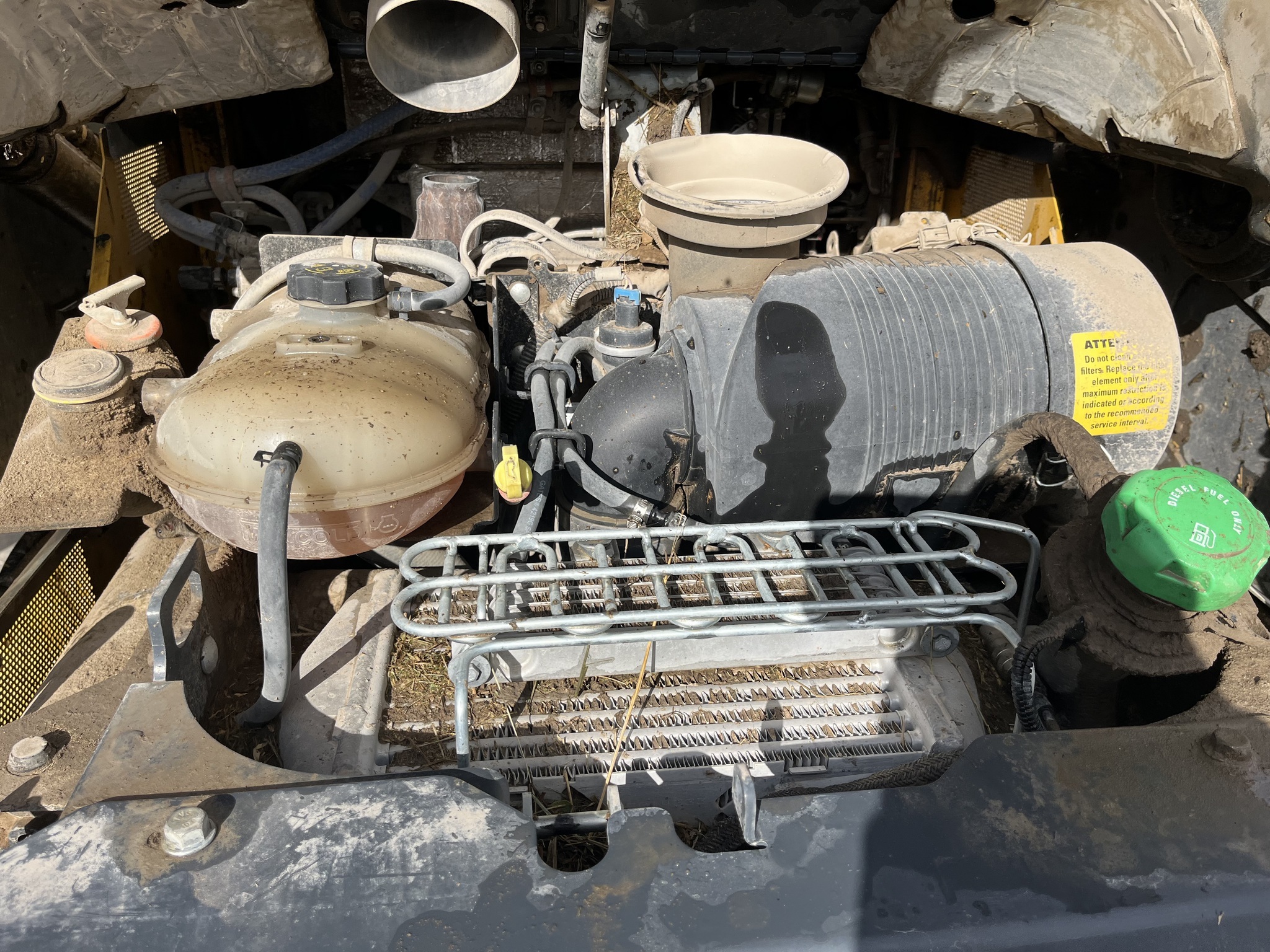 2022 Deere 330G Skid Steer