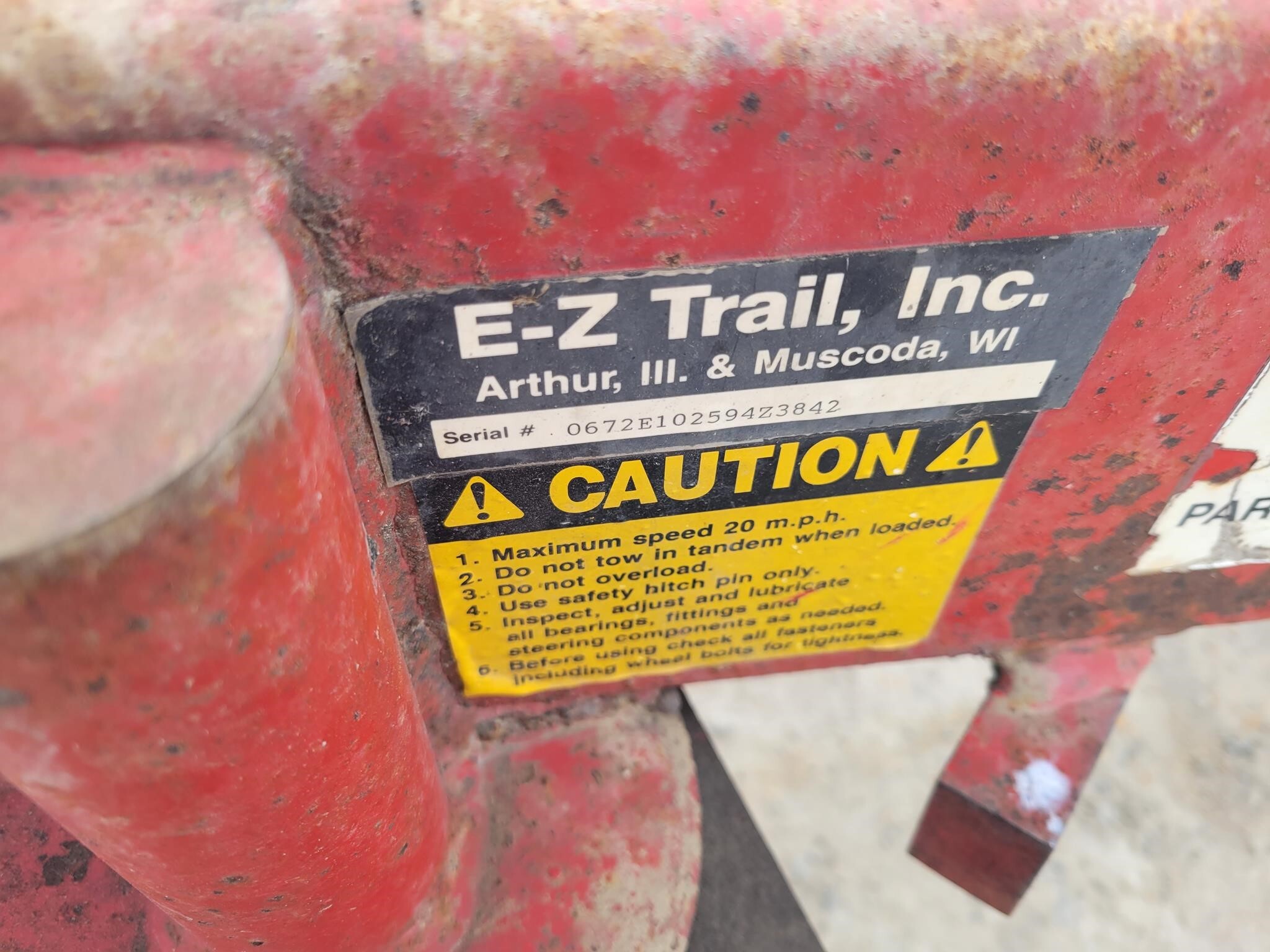  E-Z Trail 672 Header Trailer