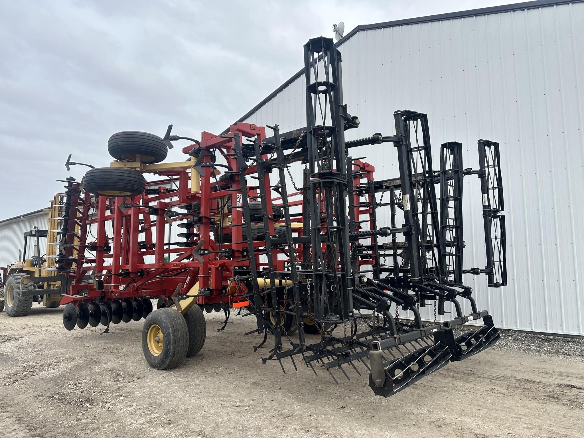 2012 Kuhn Krause 6200-36 Soil Finisher