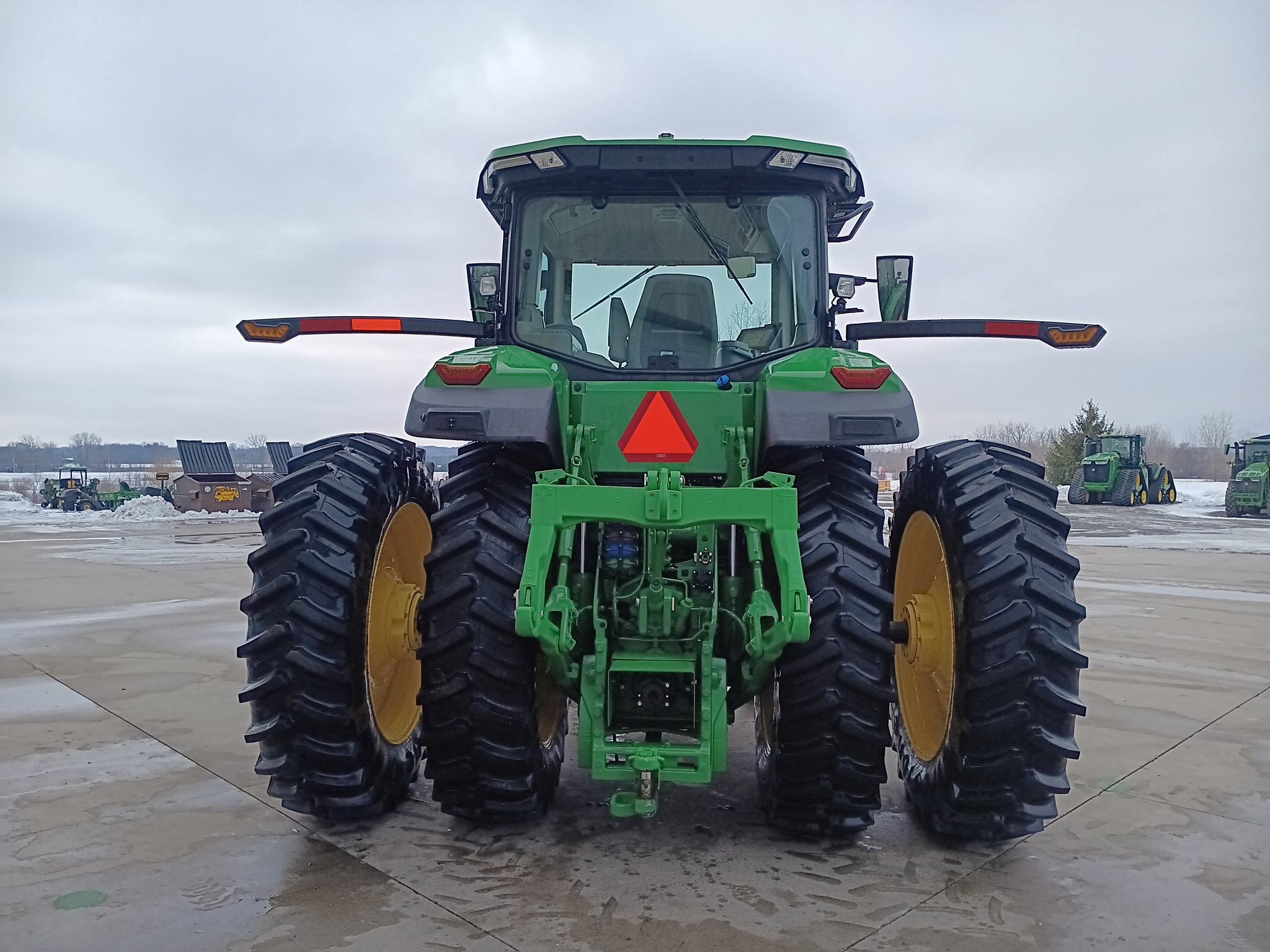 2024 John Deere 8R 250 Tractor