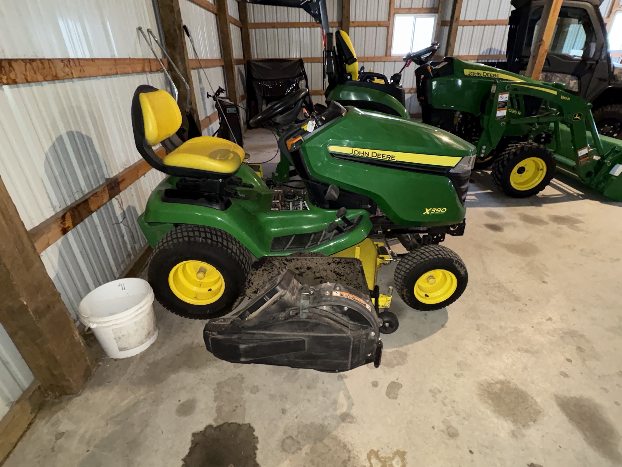 2020 John Deere X390 Lawn Mower
