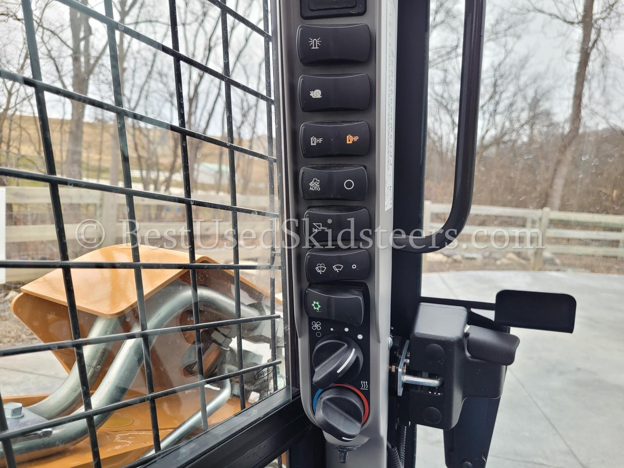 2021 Case SR270B Skid Steer