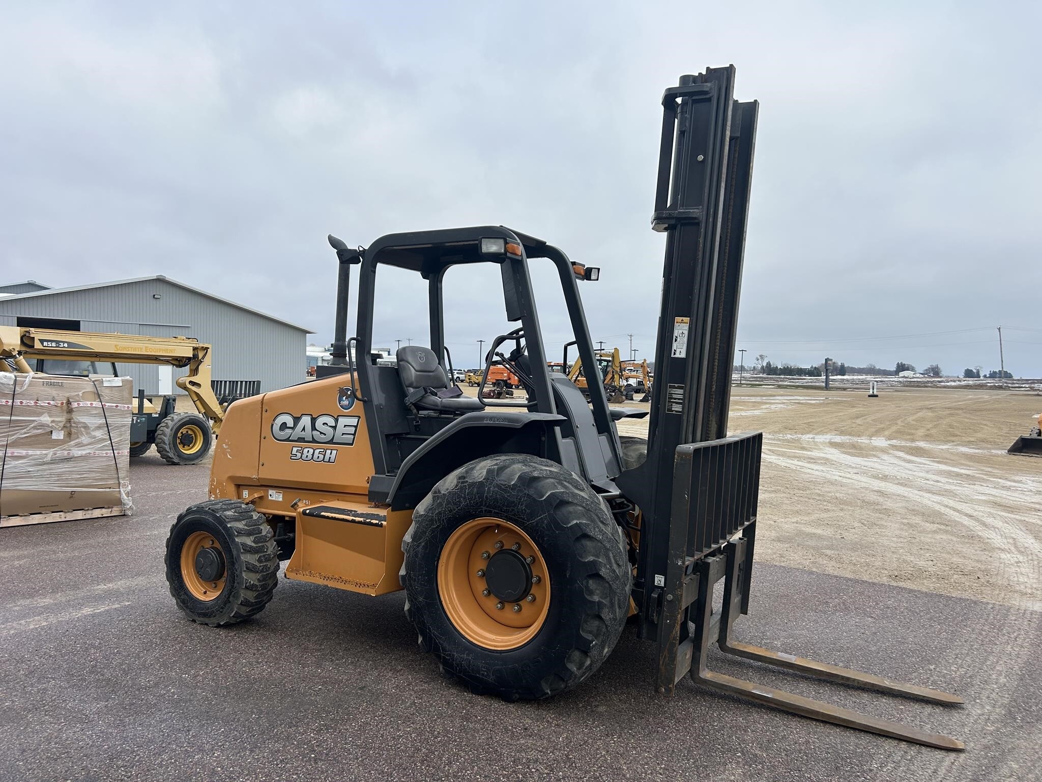 2017 Case 586H Forklift