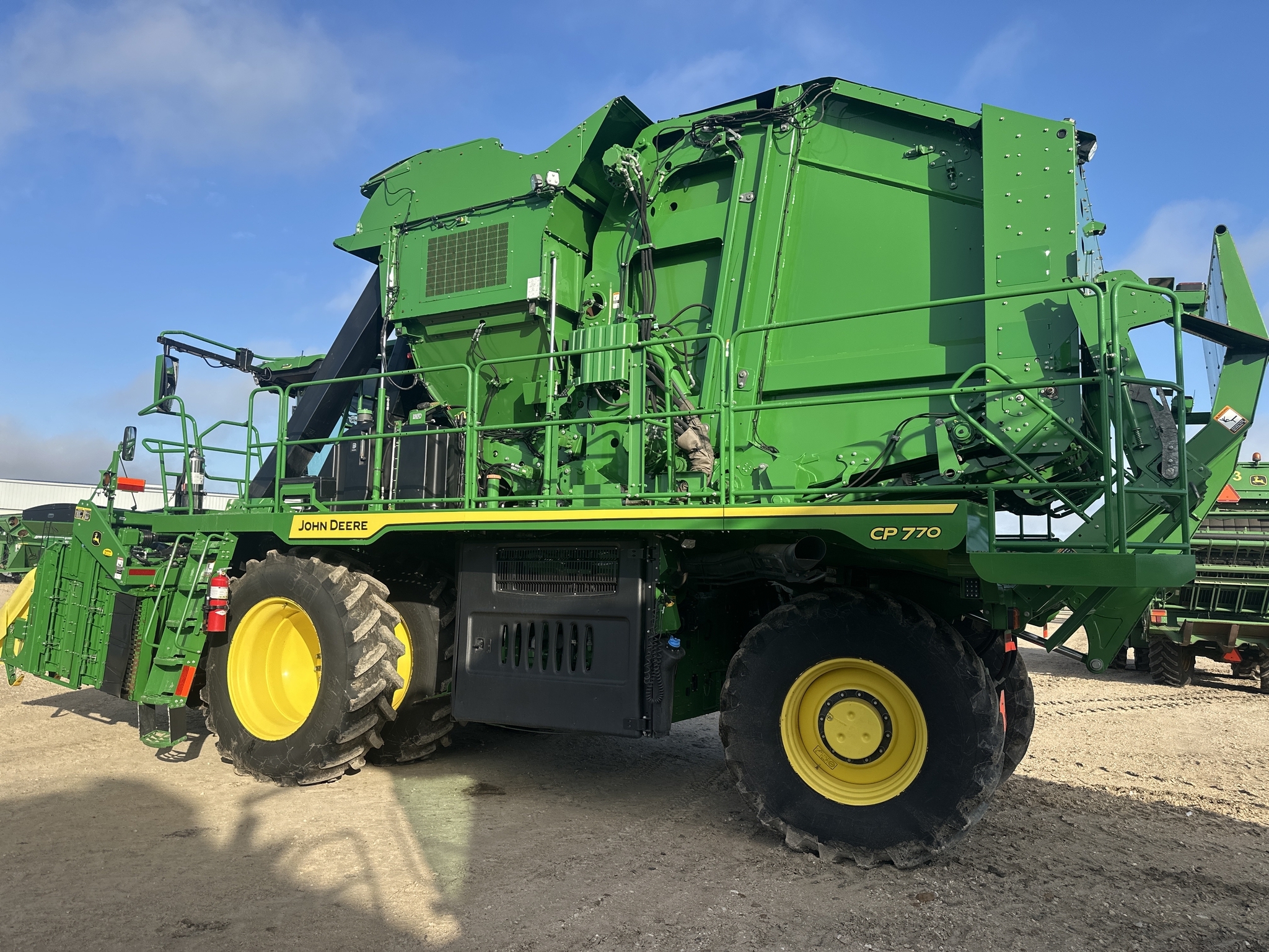 2024 John Deere CP770 Cotton Equipment