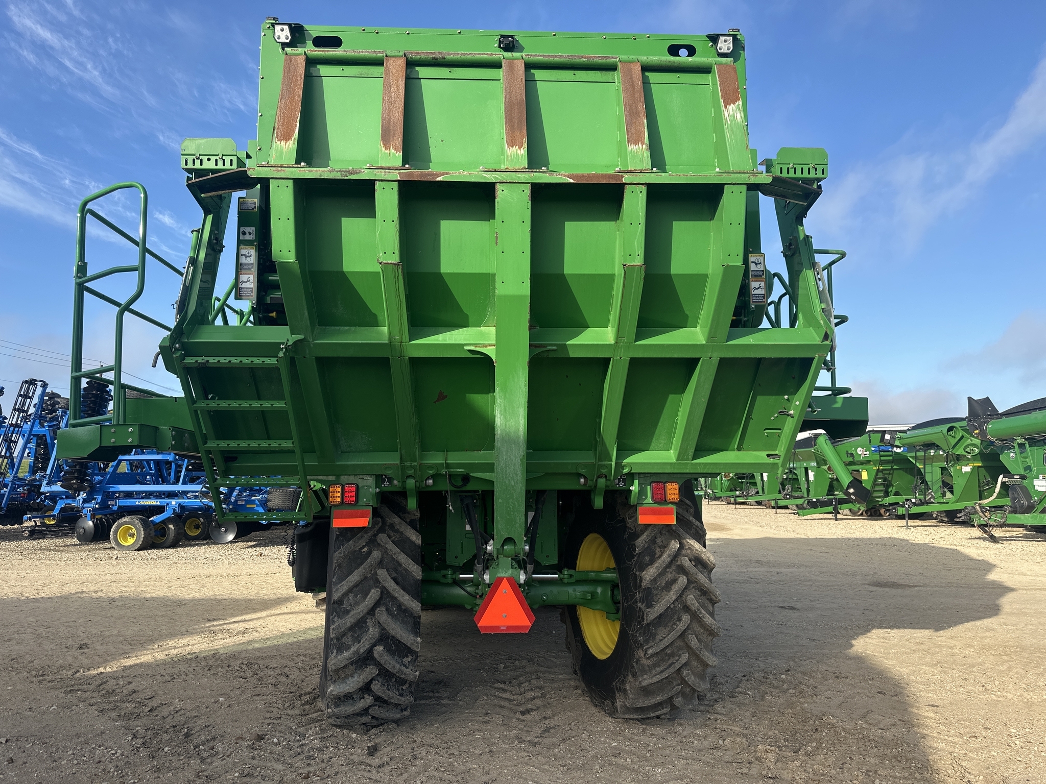 2024 John Deere CP770 Cotton Equipment