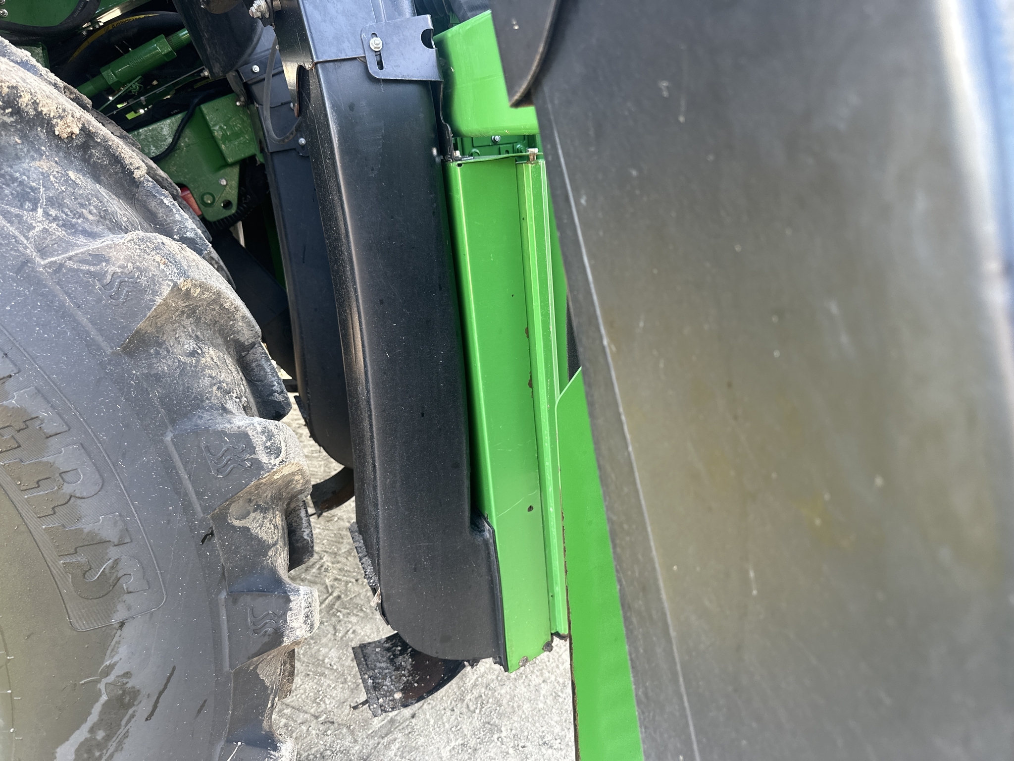 2024 John Deere CP770 Cotton Equipment