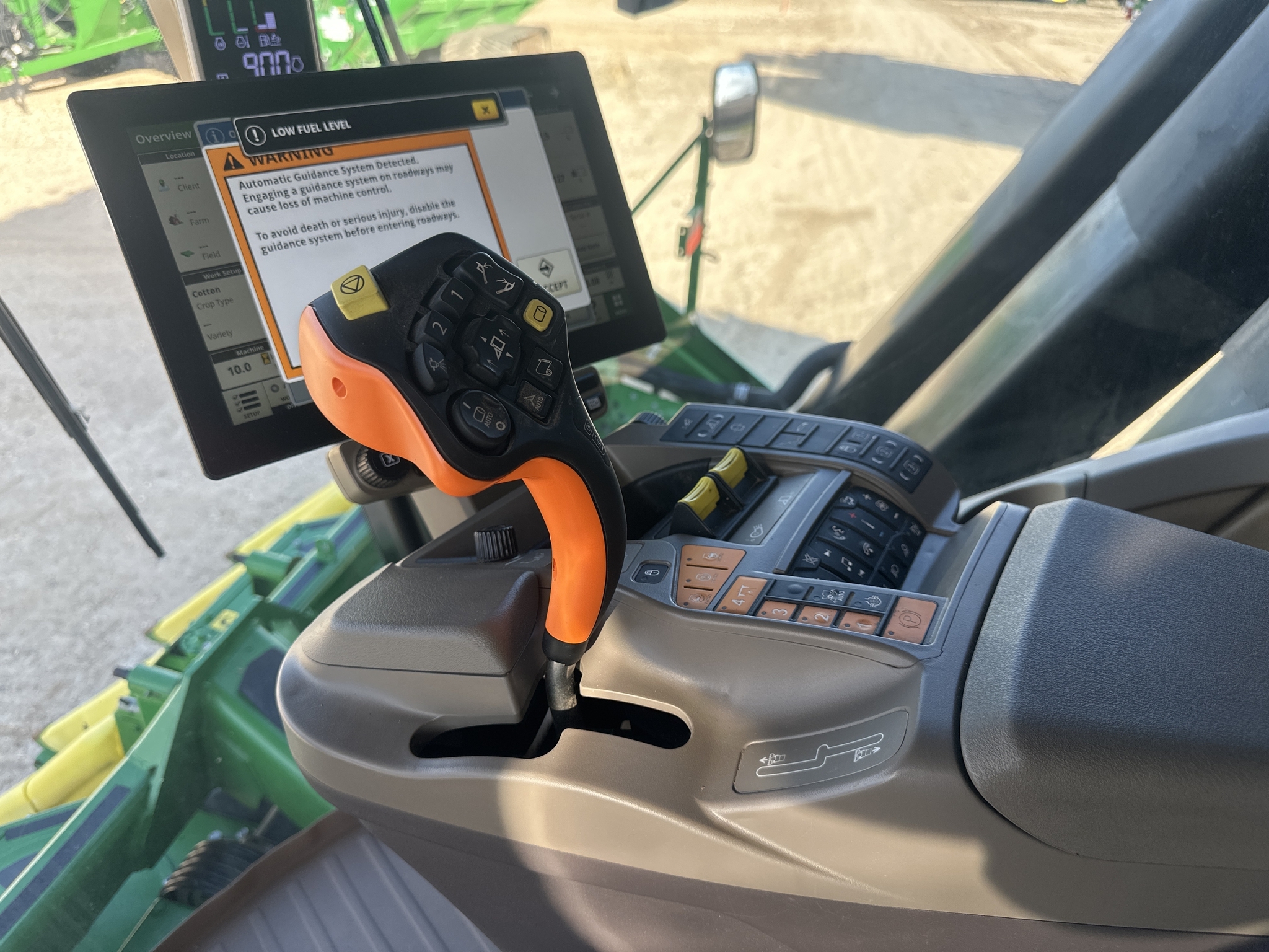 2024 John Deere CP770 Cotton Equipment