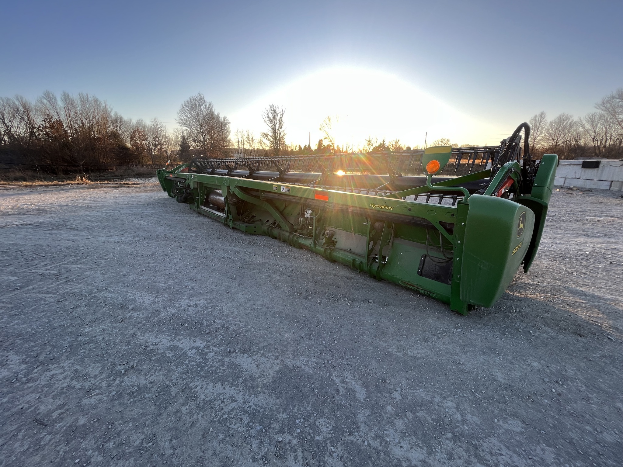 2016 John Deere 635FD Platform