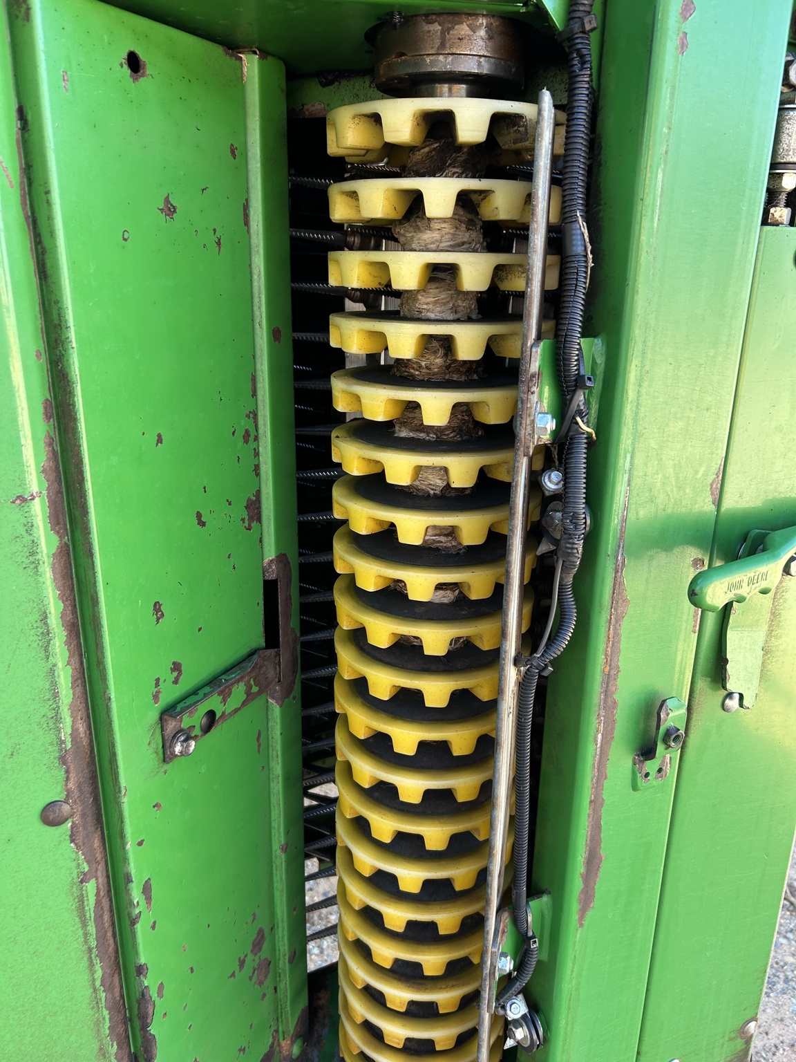 2023 John Deere CP770 Cotton Equipment