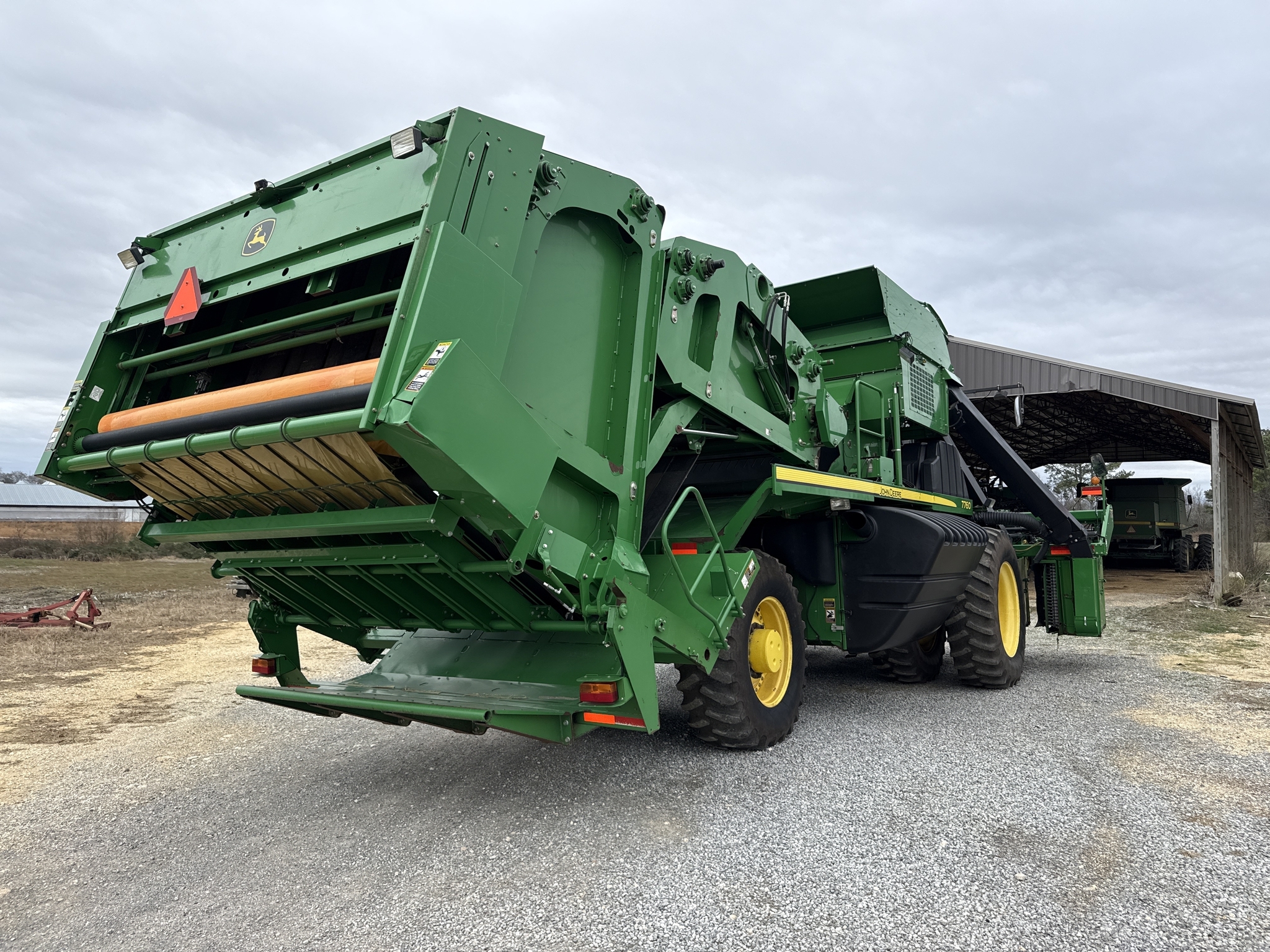 2011 John Deere 7760 Cotton Equipment