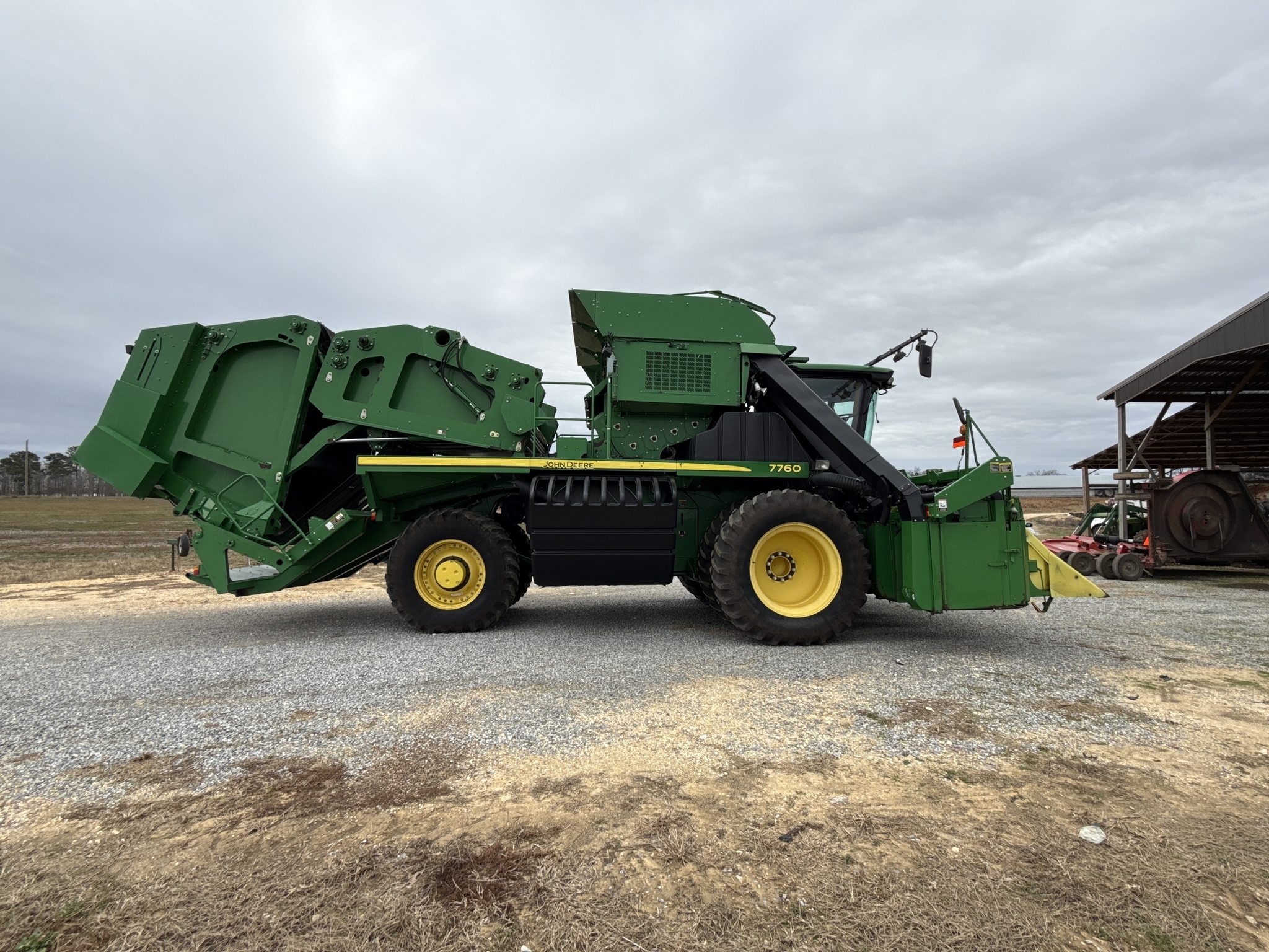 2011 John Deere 7760 Cotton Equipment