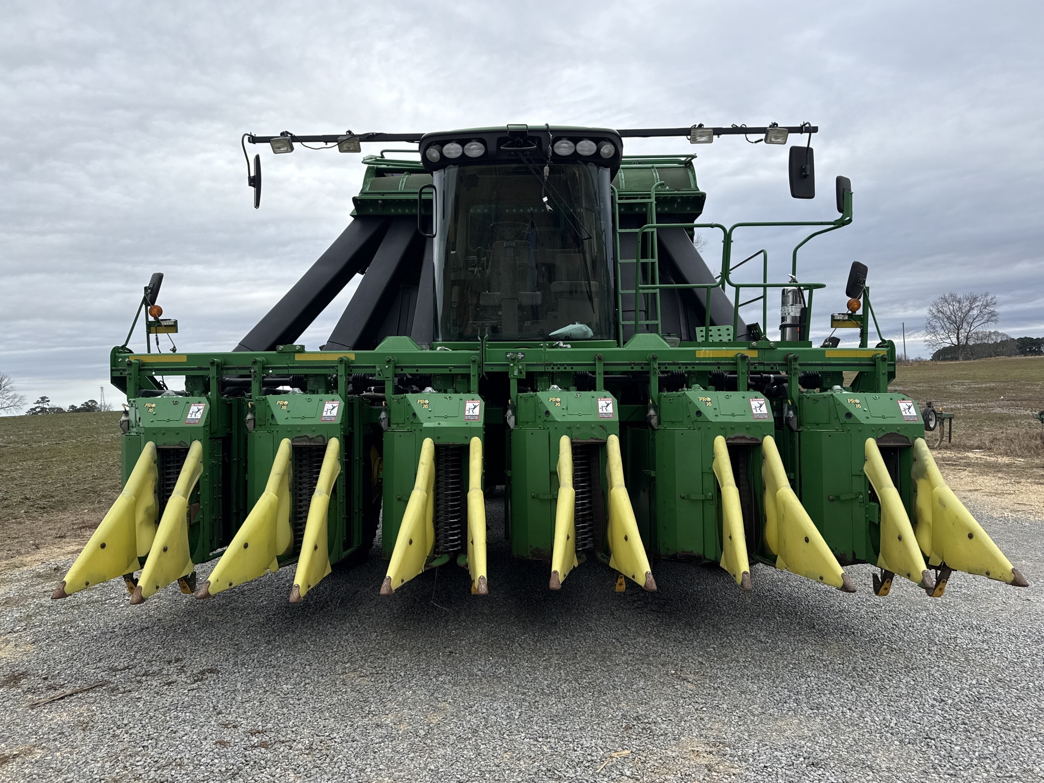 2011 John Deere 7760 Cotton Equipment