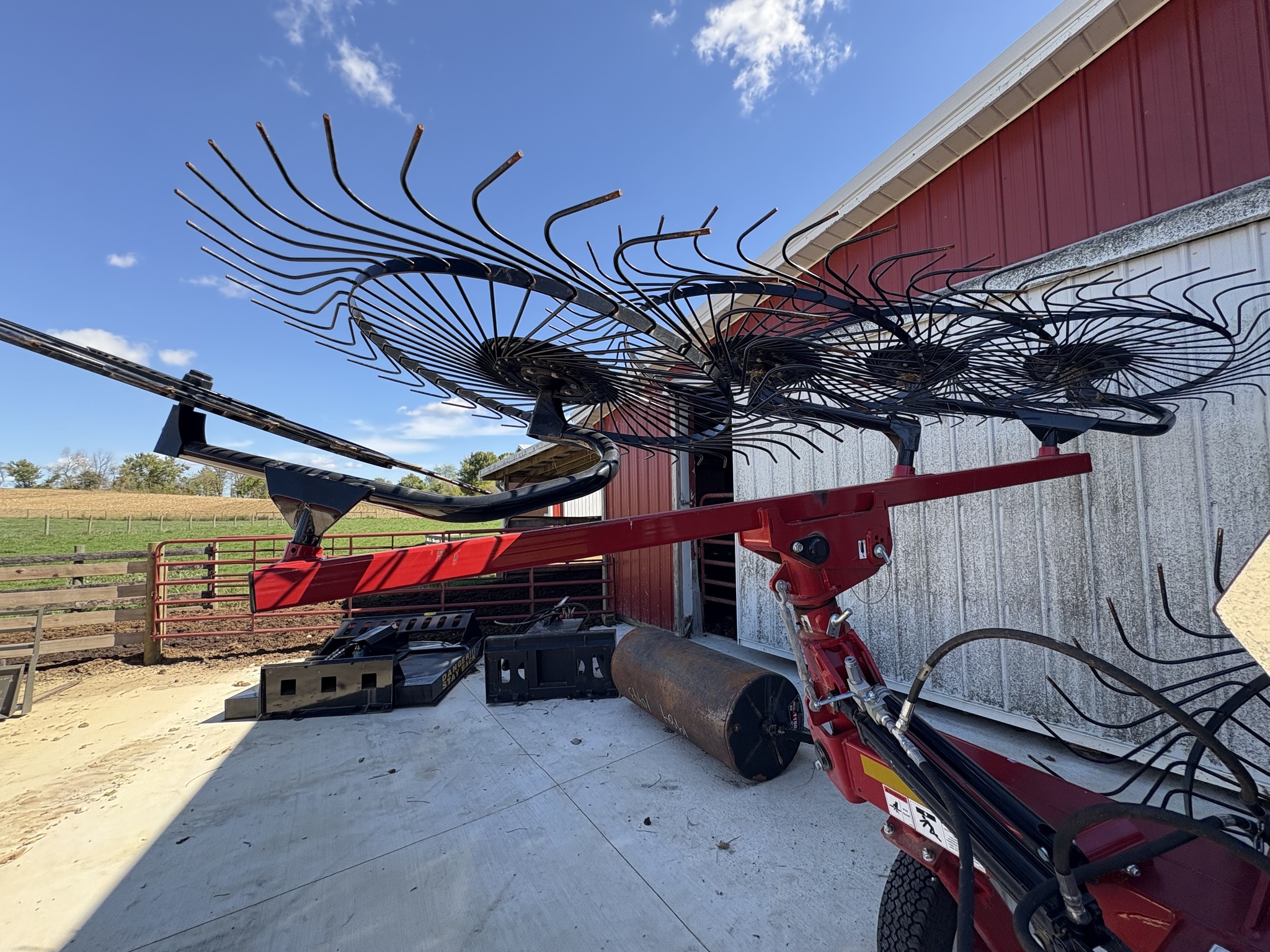 2023 H & S AR2210 Rake