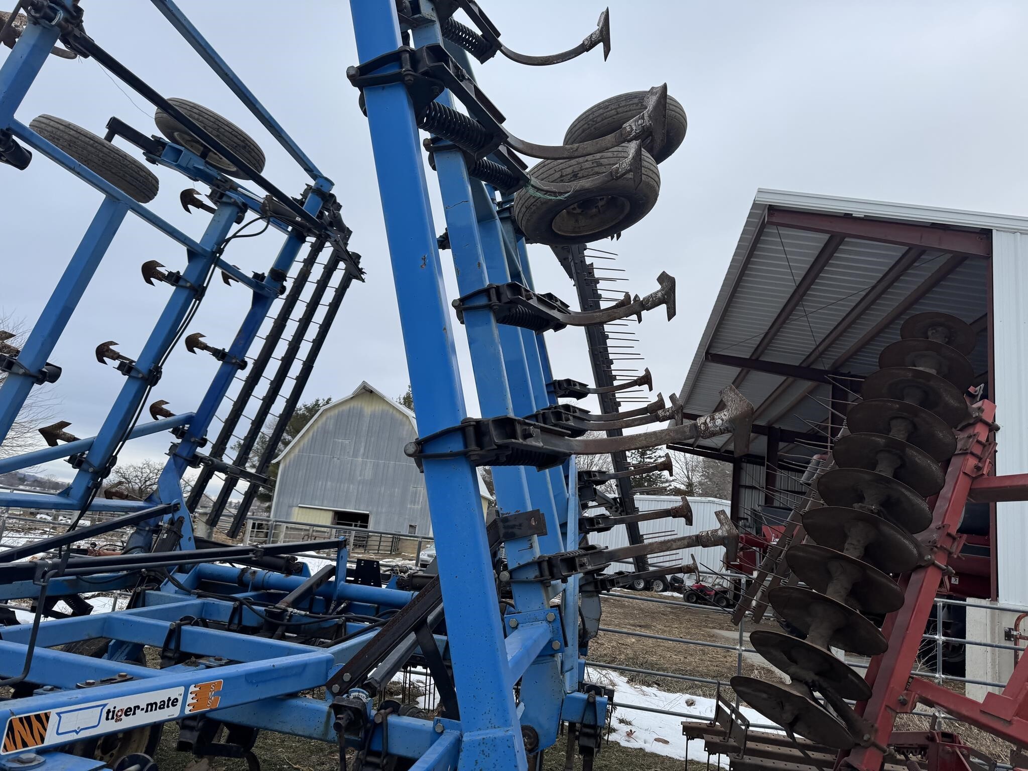  DMI Tigermate Field Cultivator