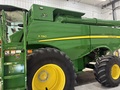 2022 John Deere S780 Combine