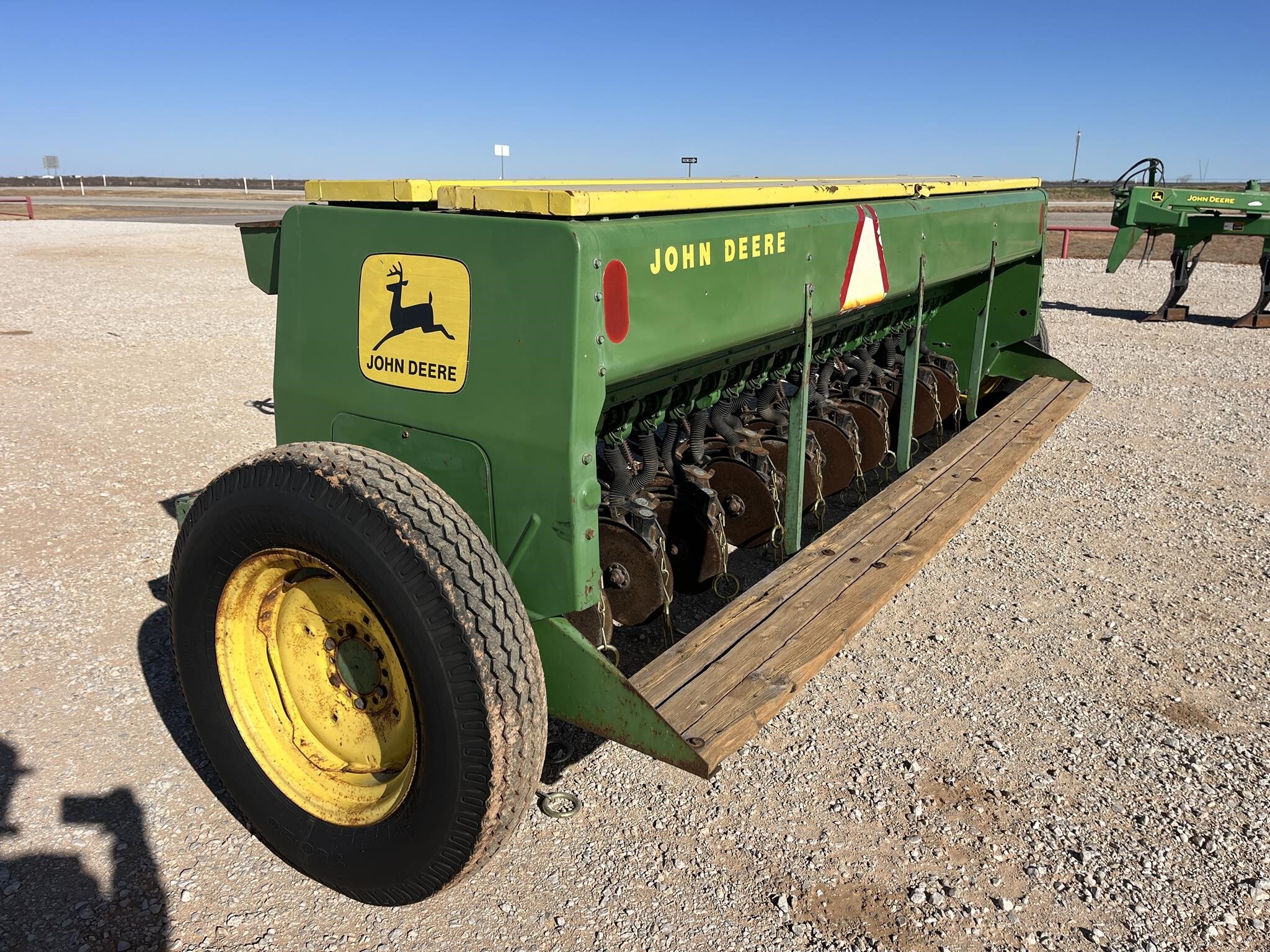  John Deere 8300 Drill
