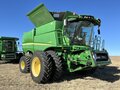 2013 John Deere S680 Combine