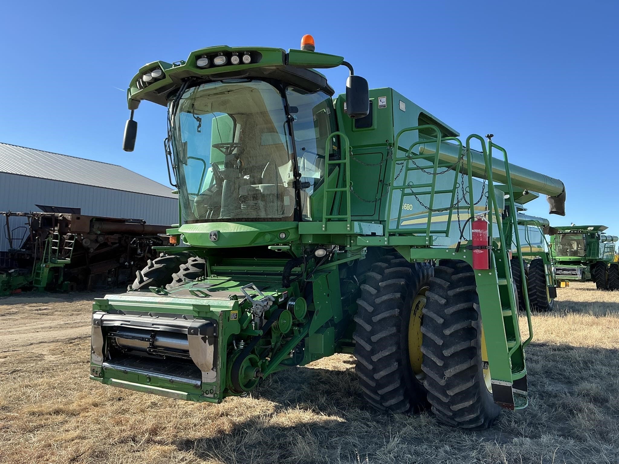 2013 John Deere S680 Combine