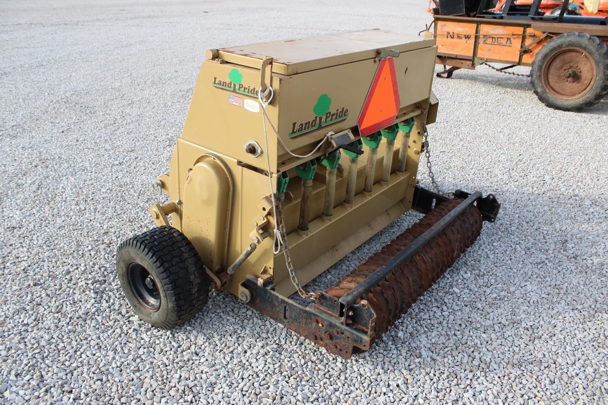  Land Pride OS1548 Drill
